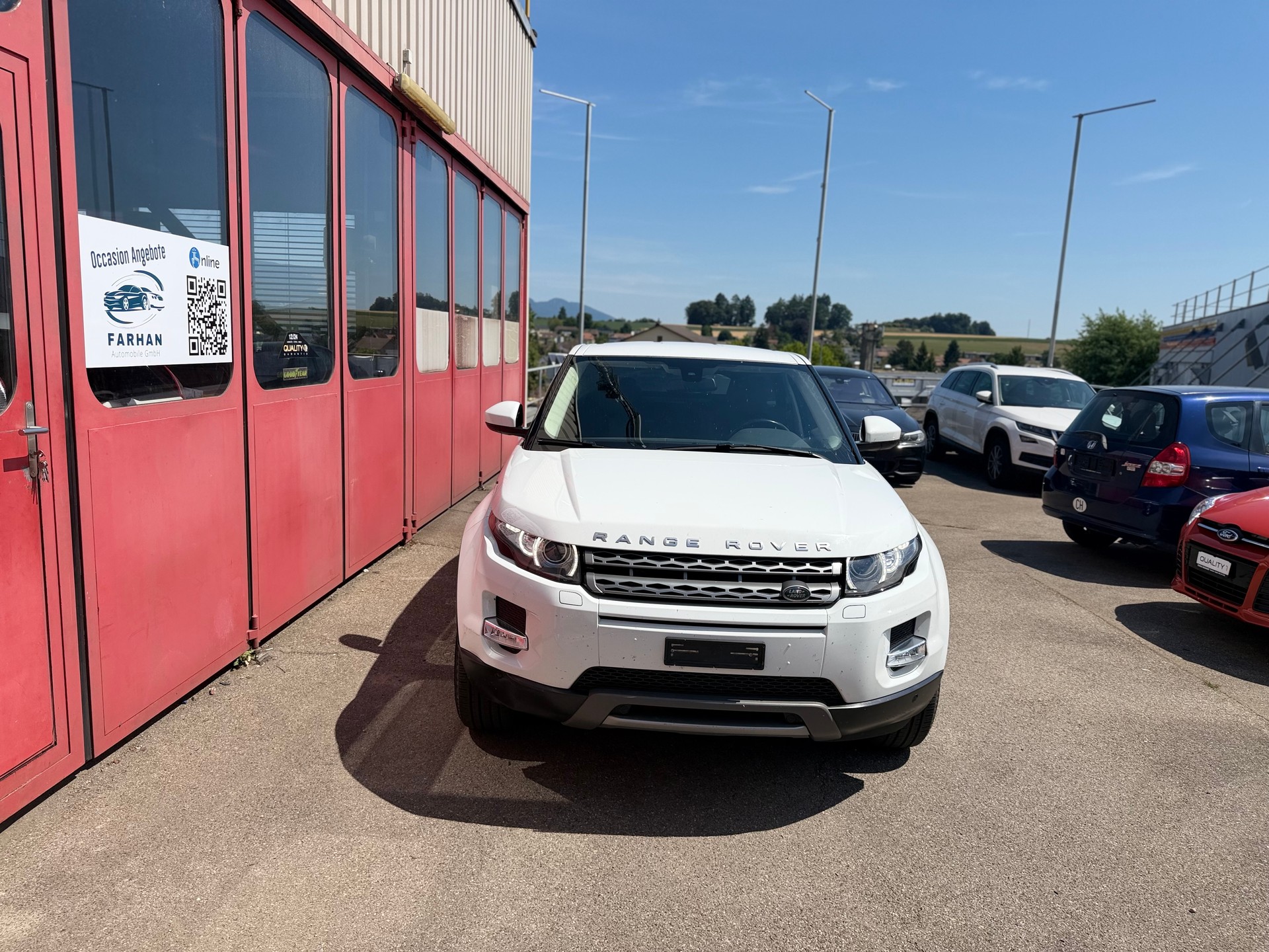 LAND ROVER Range Rover Evoque 2.2 Pure TD4-image-0
