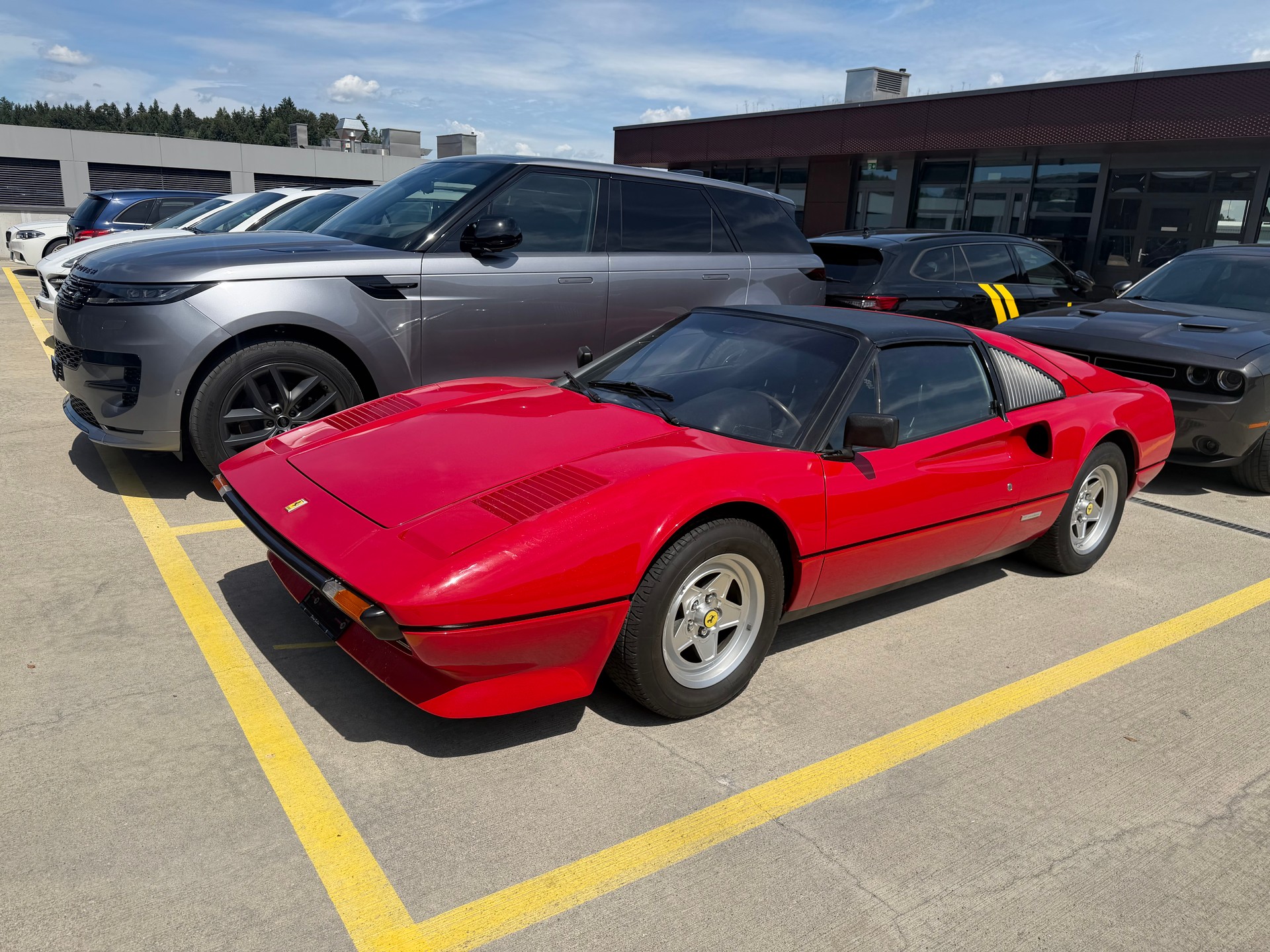 FERRARI GTSi-image-0