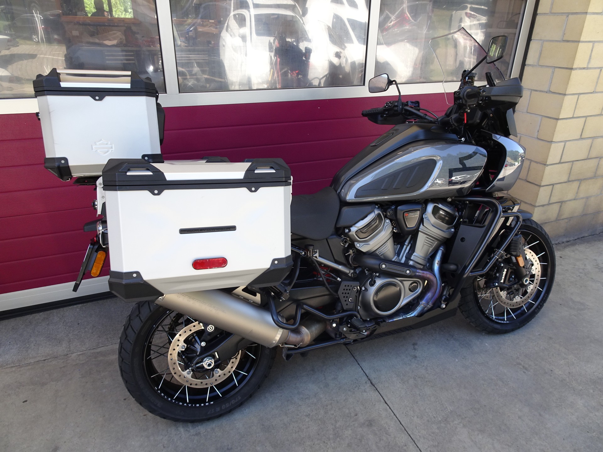 HARLEY-DAVIDSON RA Pan America 1250 Special-showroom-element-3