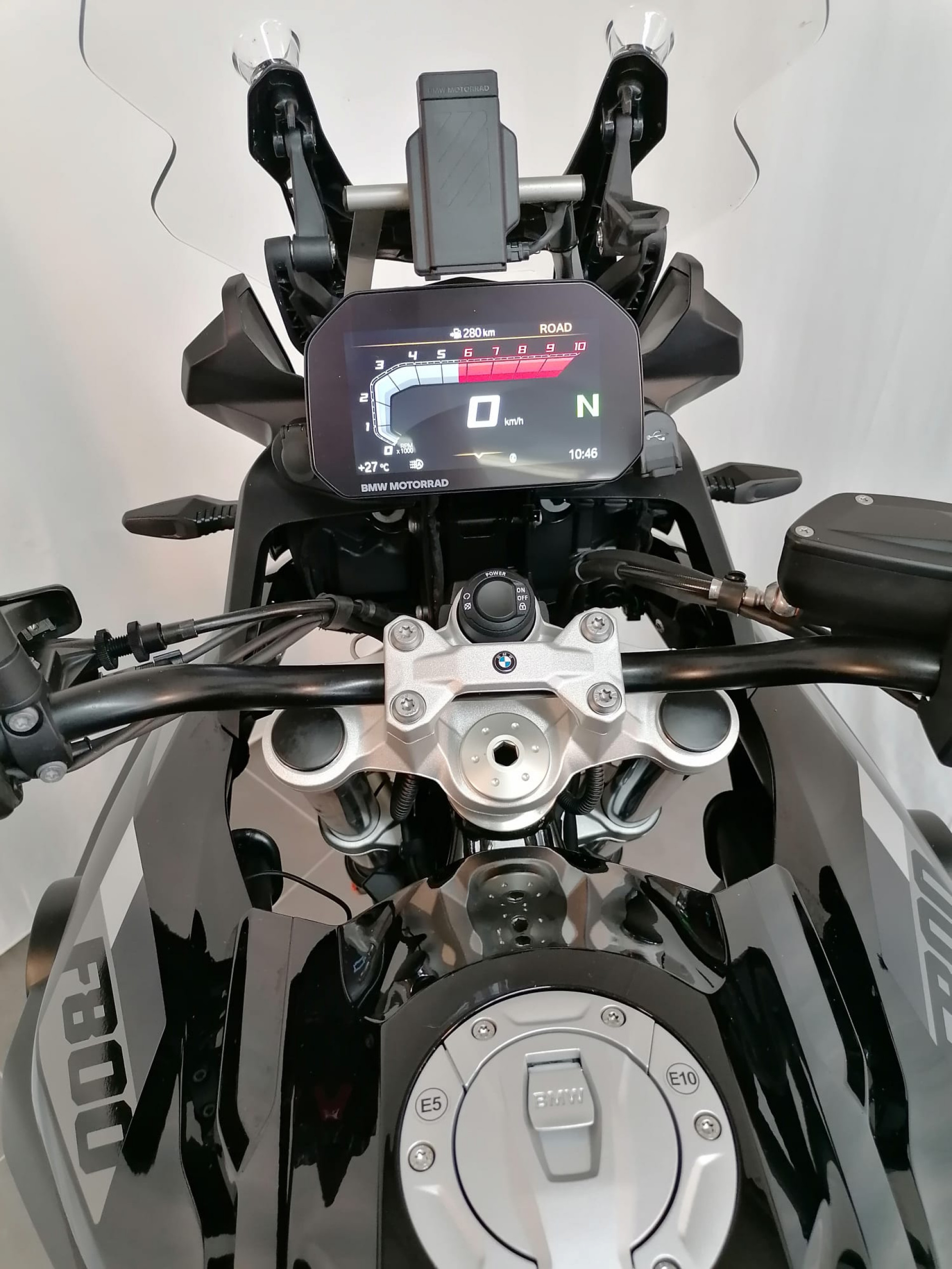 BMW F 800 GS Triple Black-image-4
