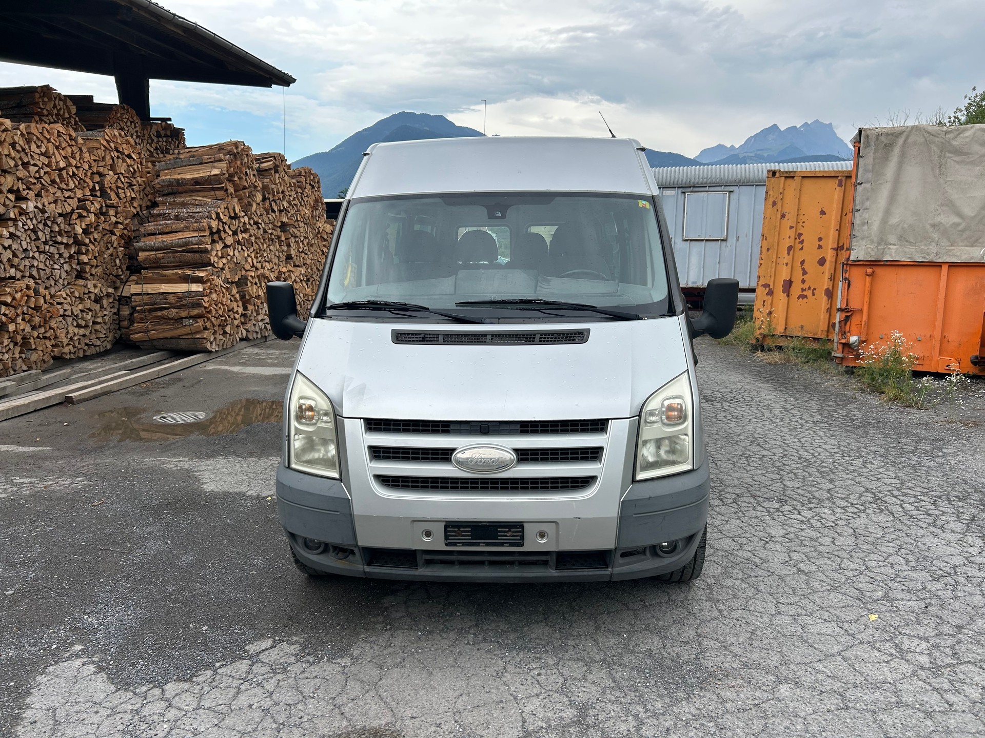 FORD 350L 4/4-image-1