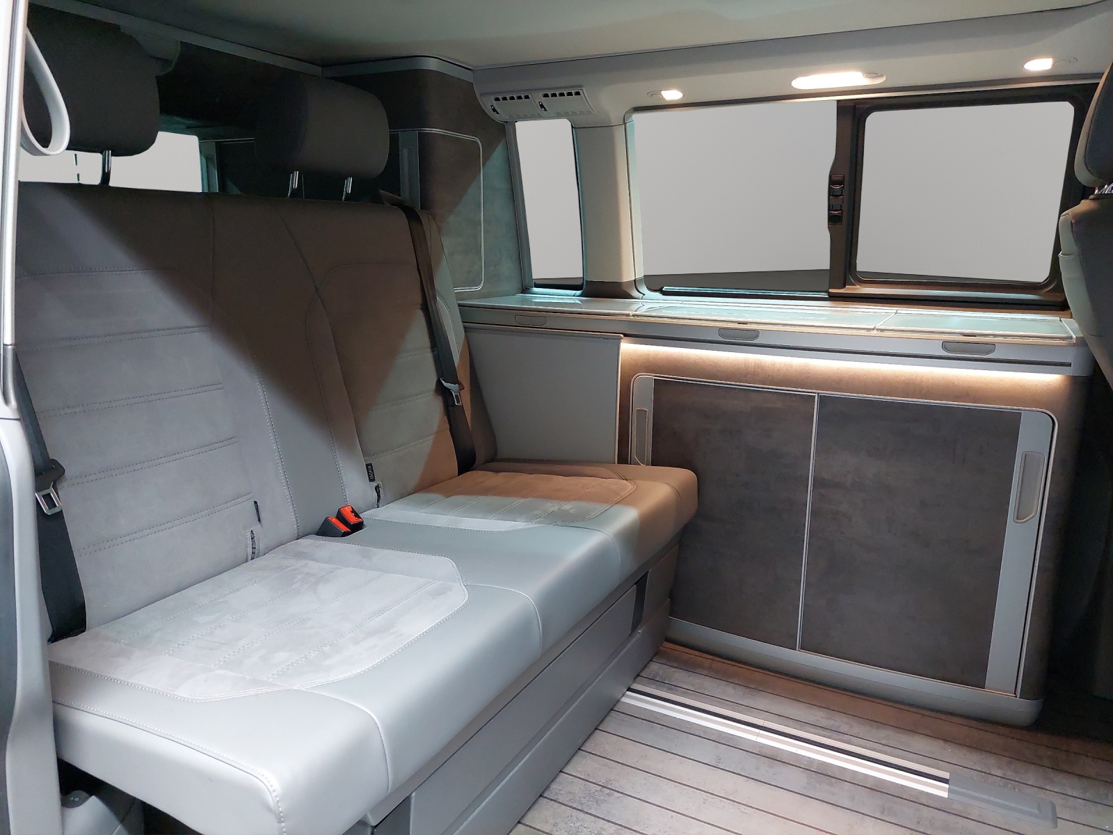 VW T6.1 California 2.0 Bi-TDI Ocean Liberty 4Motion DSG-image-10
