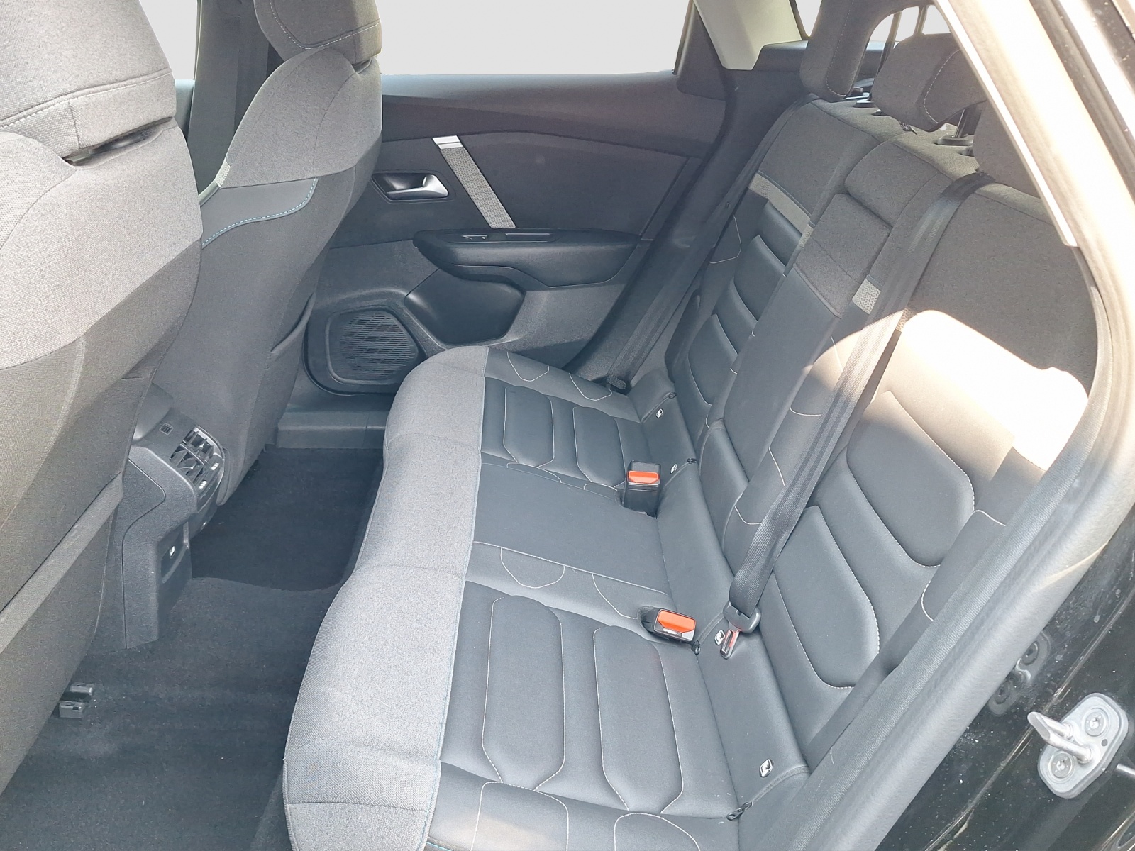 CITROEN C4 1.5 BlueHDi Max-image-9