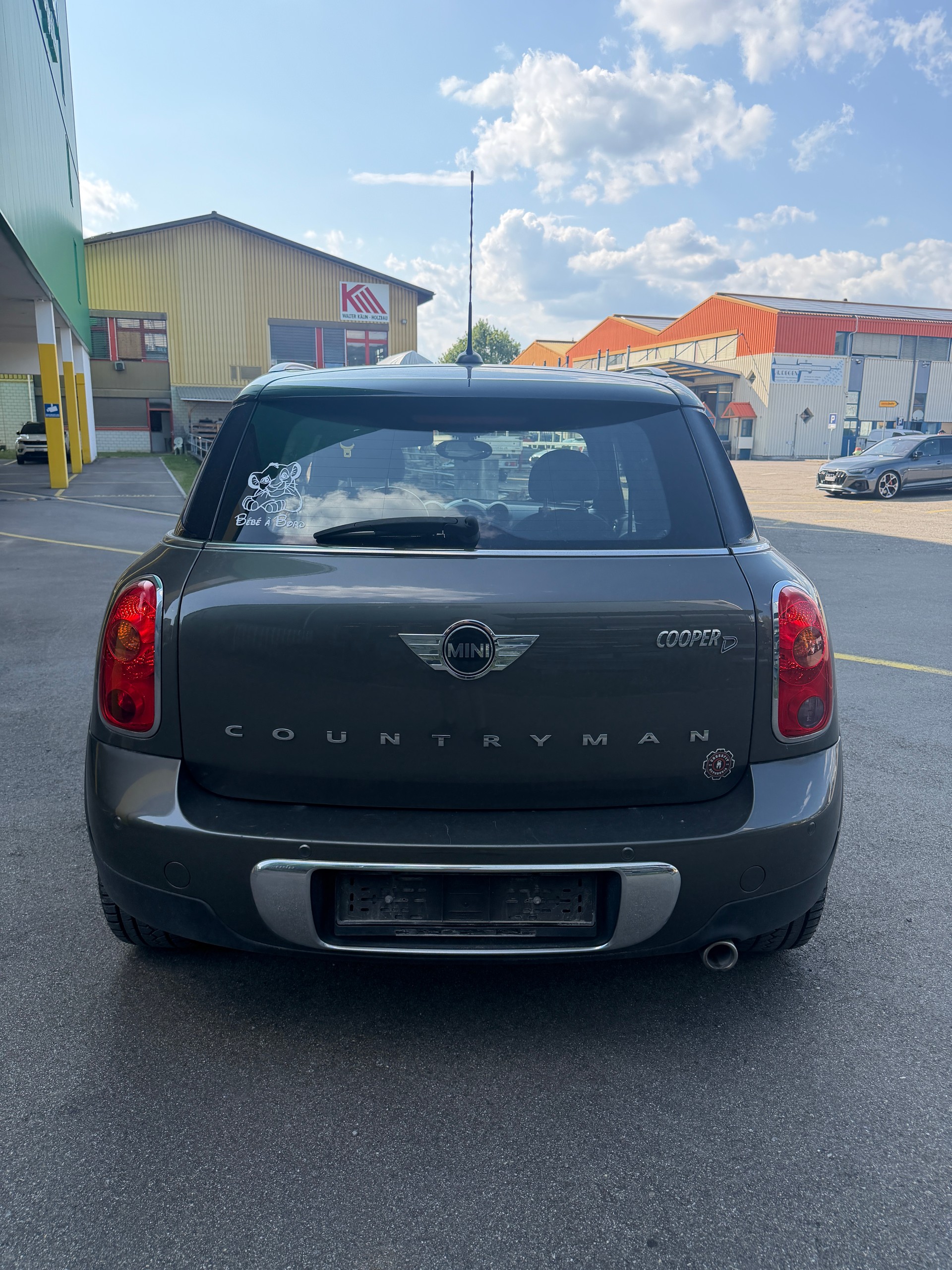 MINI Countryman Cooper D ALL4-image-5