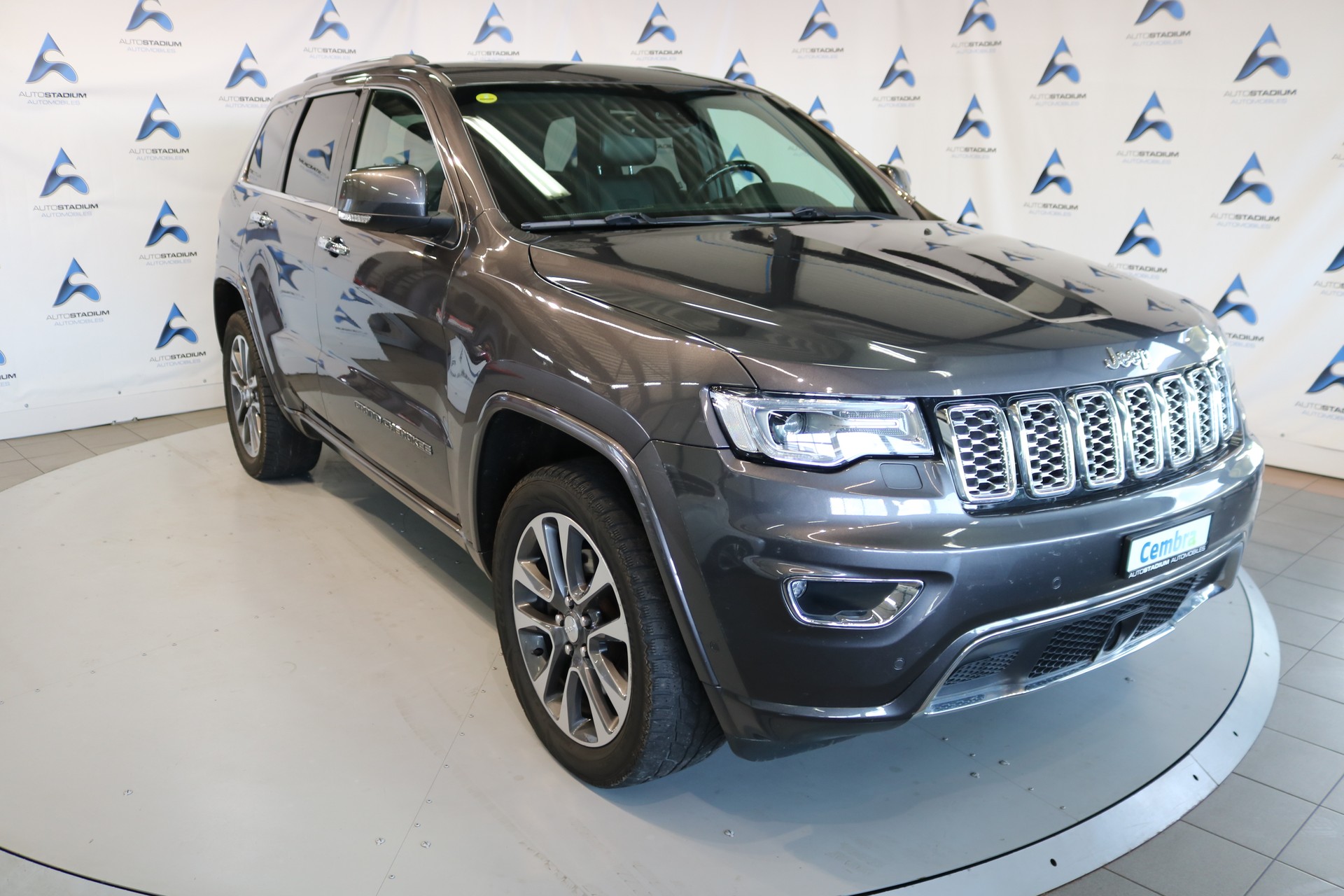 JEEP Grand Cherokee 3.0 CRD Overland Automatic-image-0