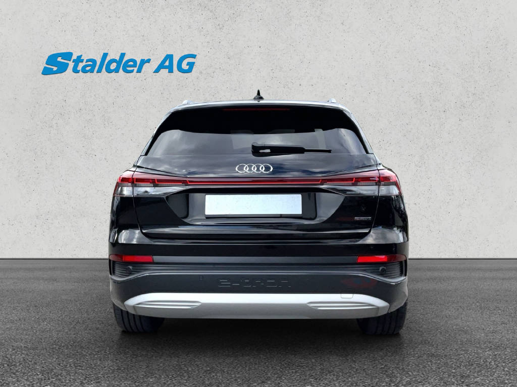AUDI Q4 e-tron 50 quattro-image-4