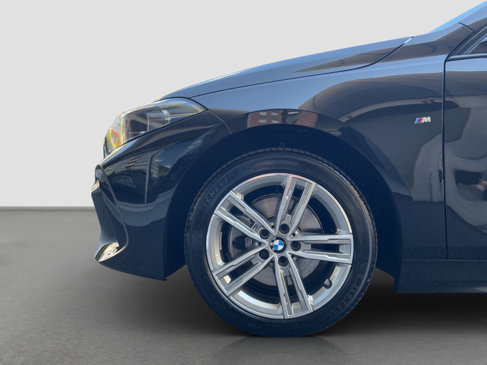BMW 118i M Sport-image-4