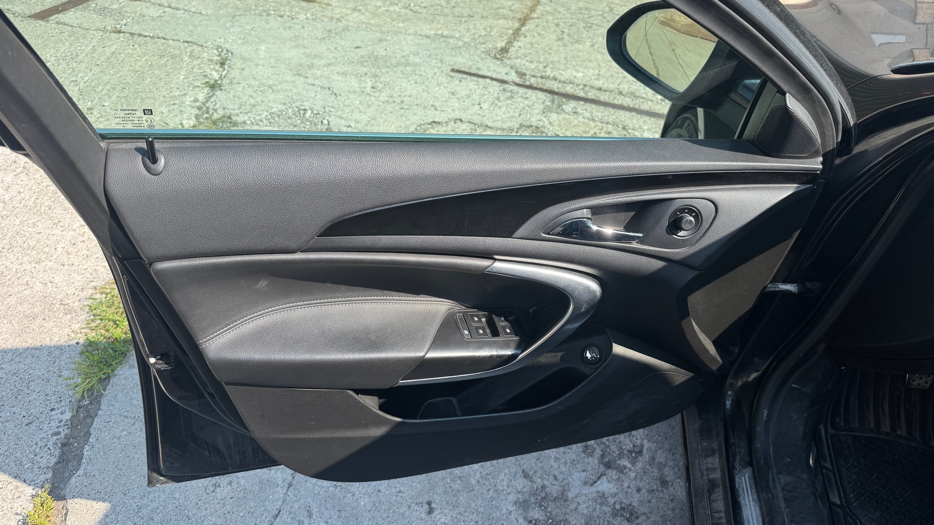 OPEL Insignia A 2.0 Turbo 4WD-image-14