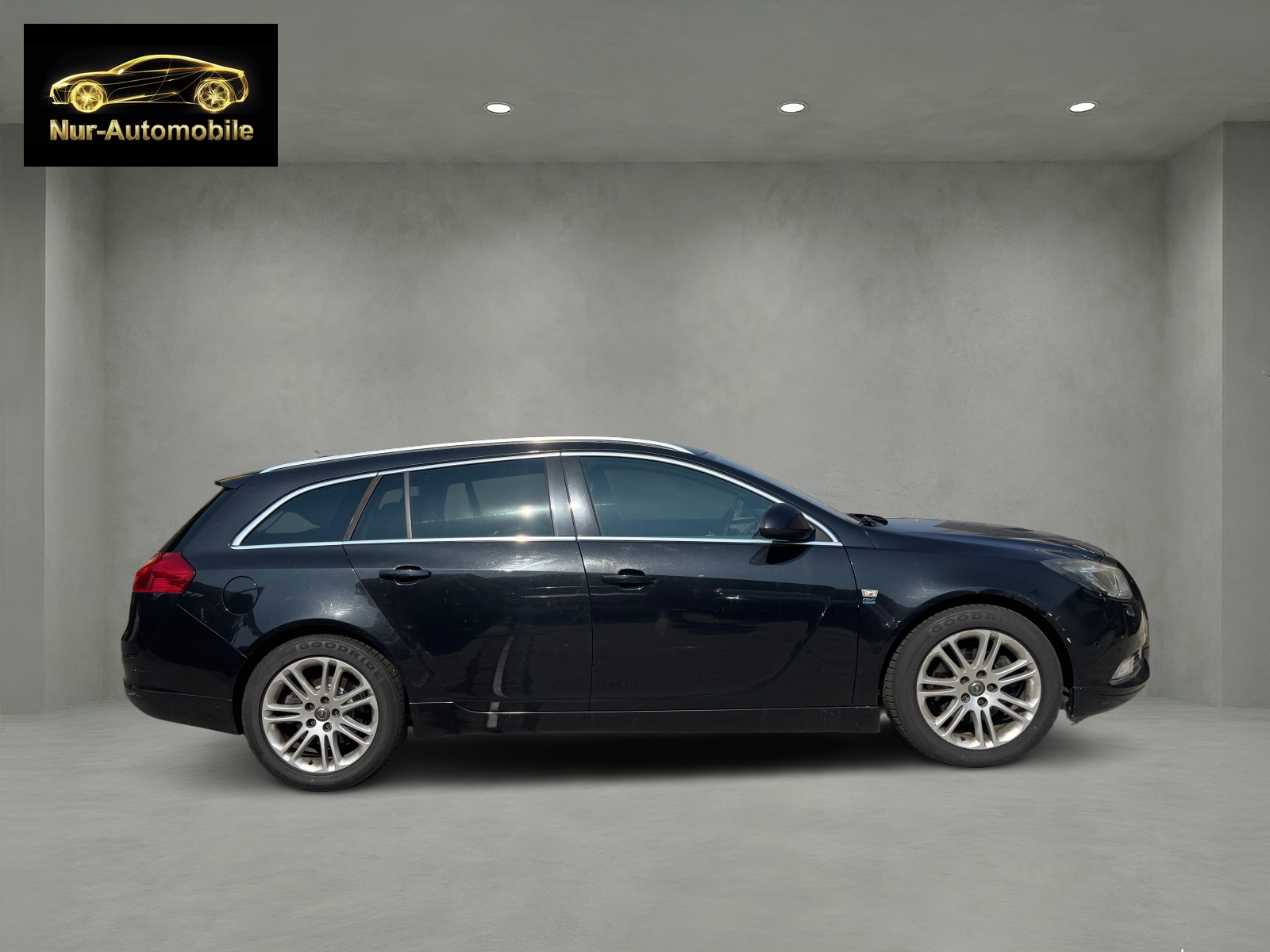 OPEL Insignia A 2.0 Turbo 4WD — slika 6