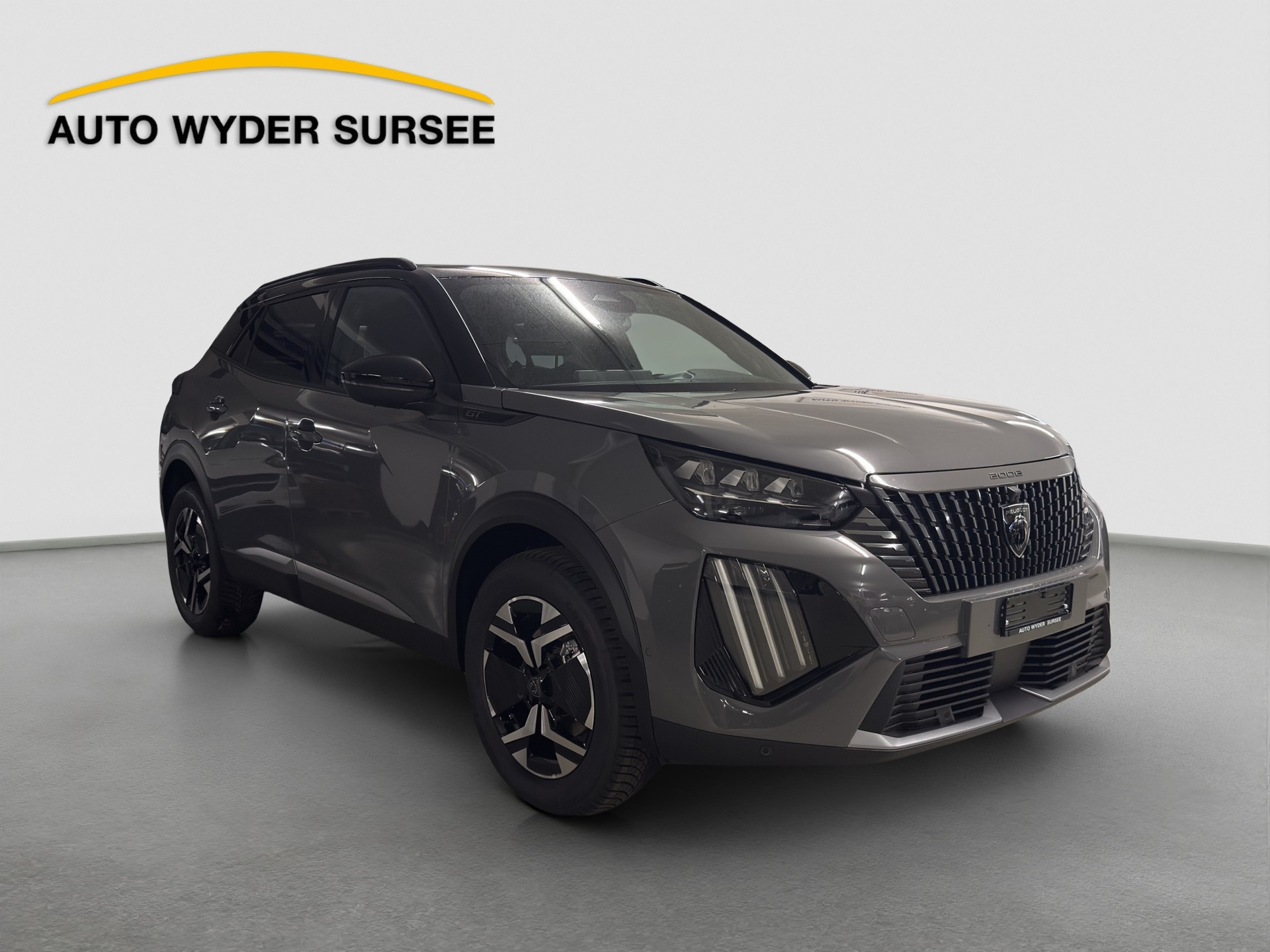 PEUGEOT 2008 1.2 Hybrid 145 GT Exclusive-image-7