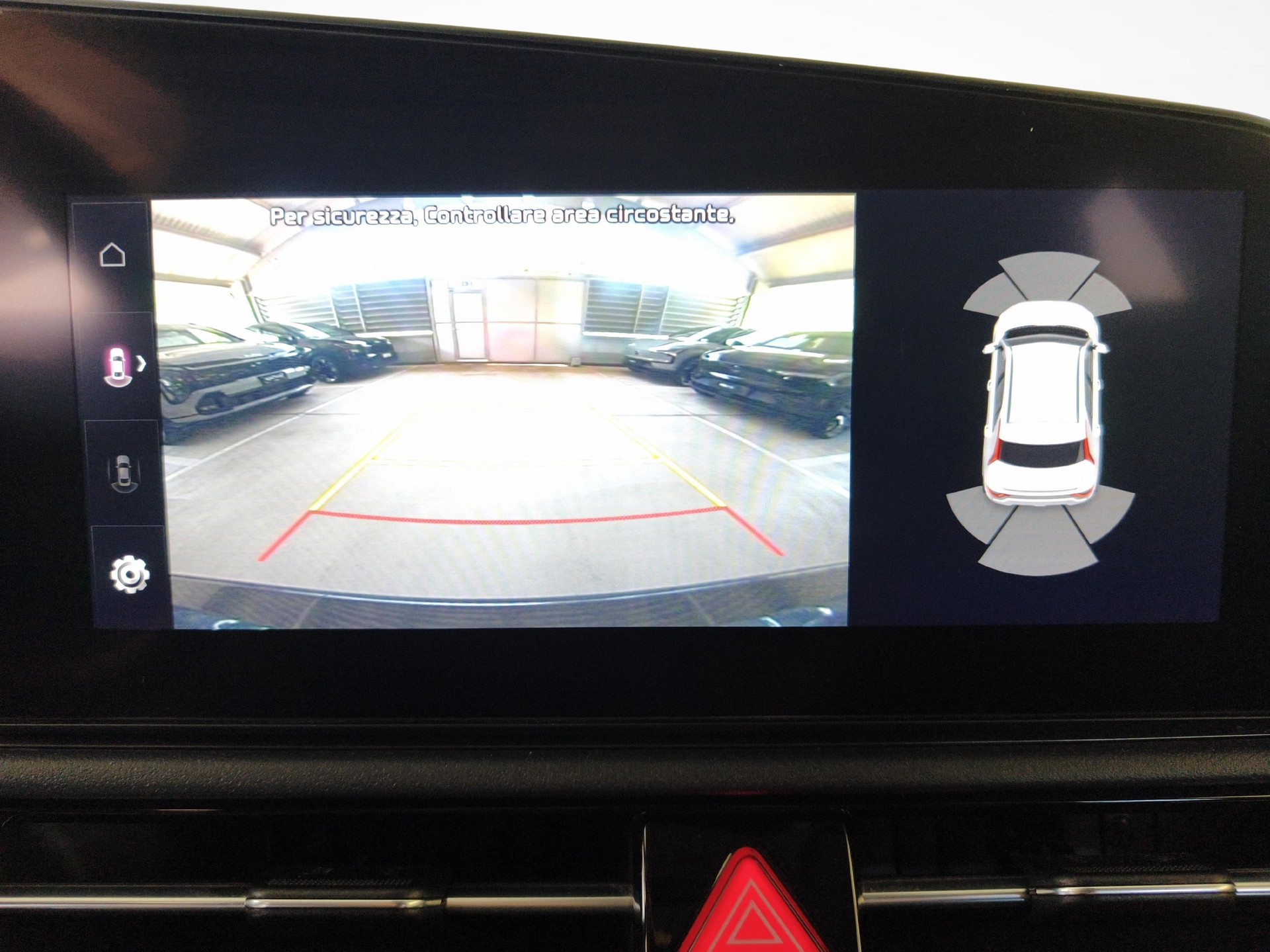 KIA Niro EV Power Edition + Gancio traino amovibile e Ruote invernali inclusi-image-15