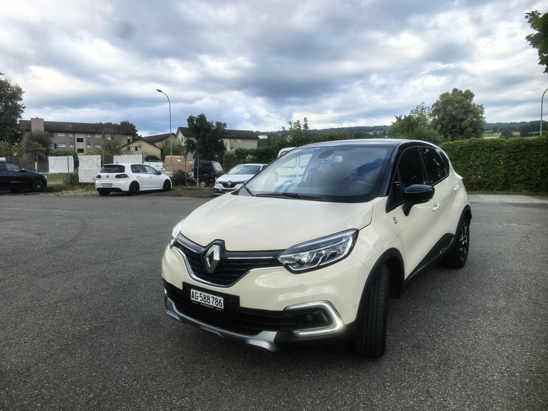 RENAULT 1.2 TCe Edition One EDC S/S-image-4