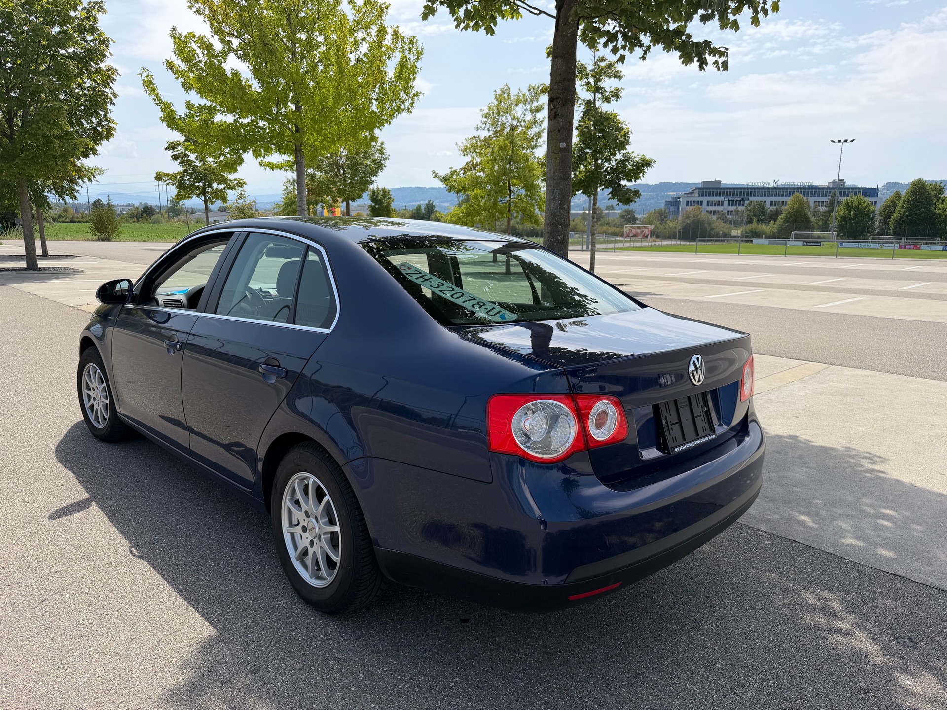 VW Jetta 1.4 TSI Highline-image-4