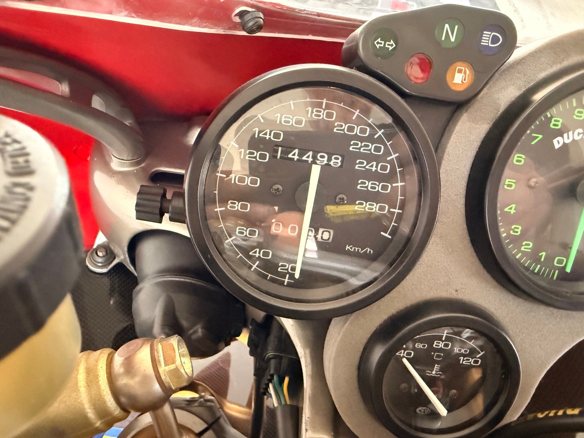 DUCATI 748 Racing I.E.-image-4