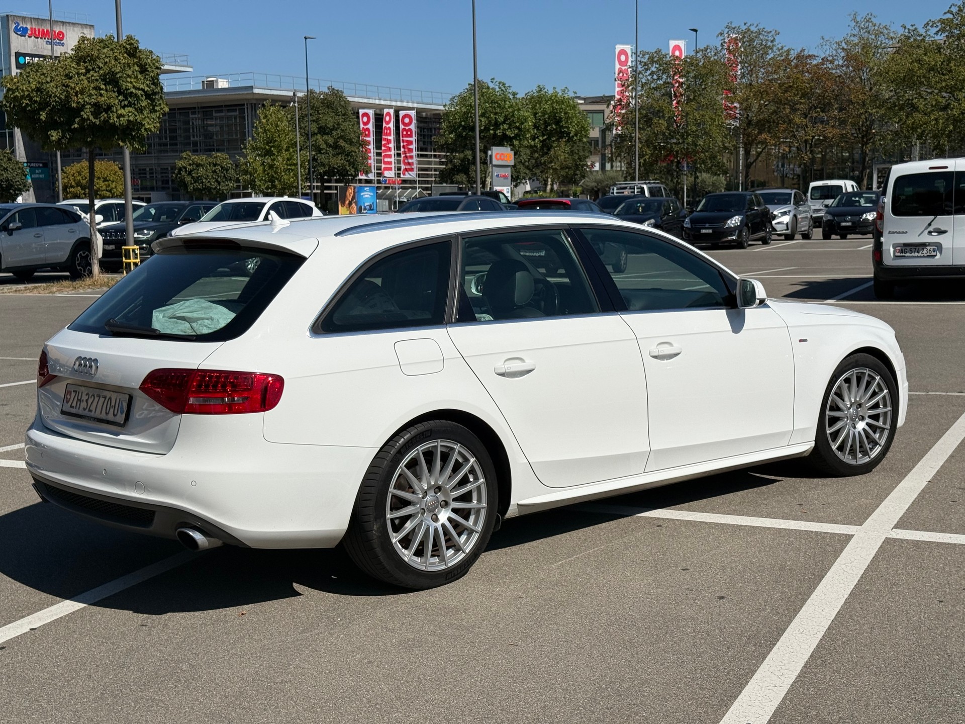 AUDI A4 Avant 2.0 TFSI quattro-image-7