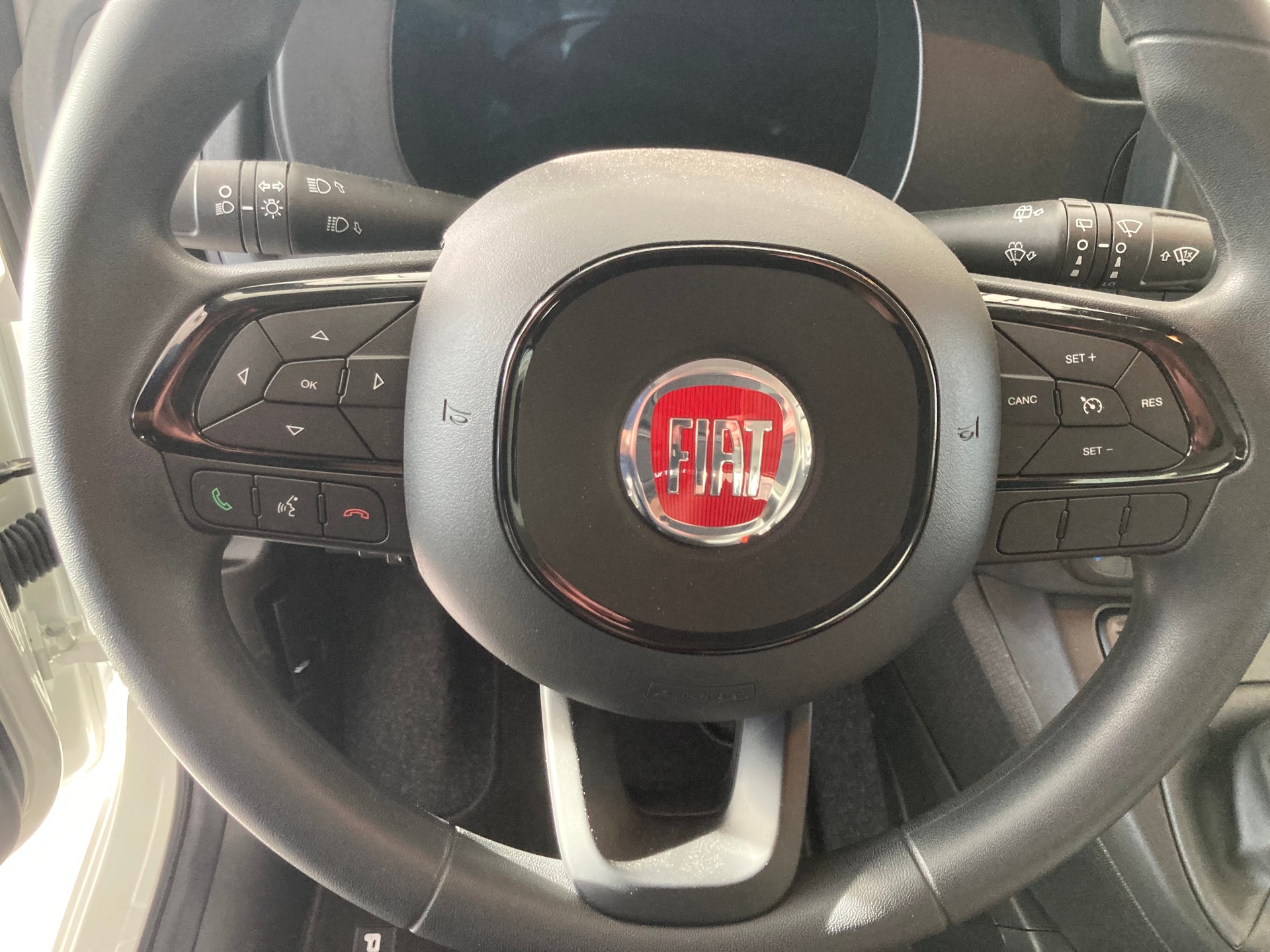 FIAT Panda 1.0 MHEV City Life-image-8