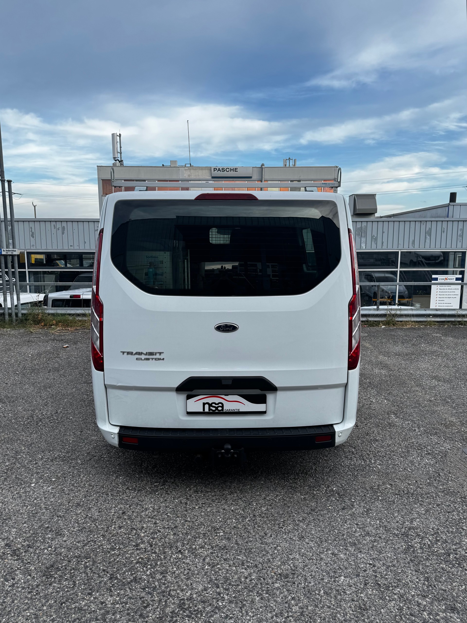 FORD Transit Custom Van 320 L1H1 Trend-image-6