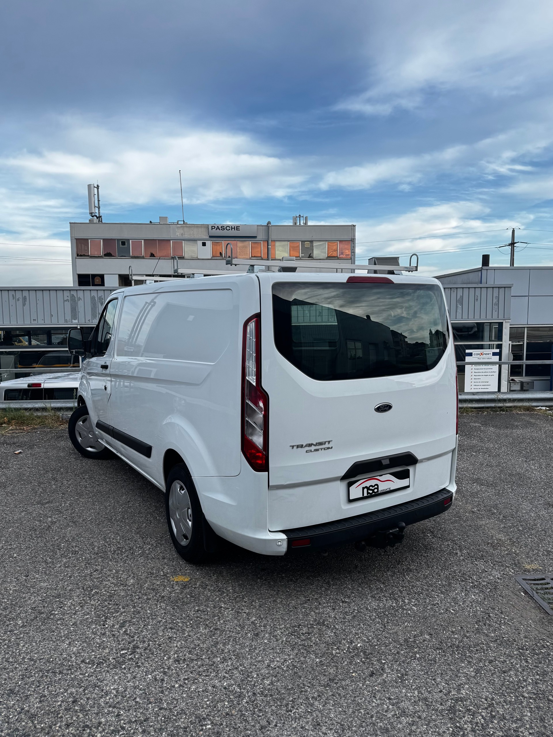 FORD Transit Custom Van 320 L1H1 Trend-image-3