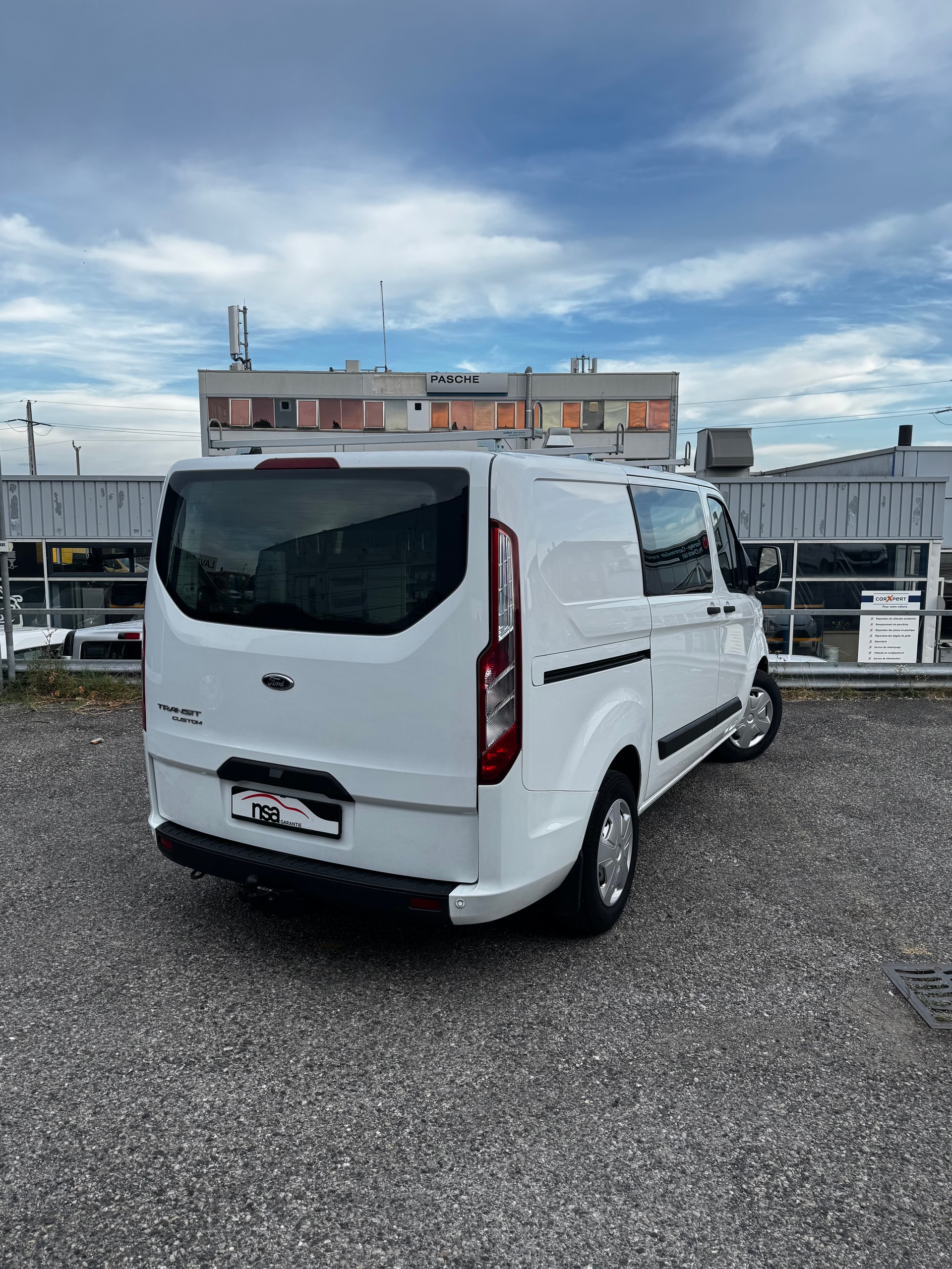 FORD Transit Custom Van 320 L1H1 Trend-image-1