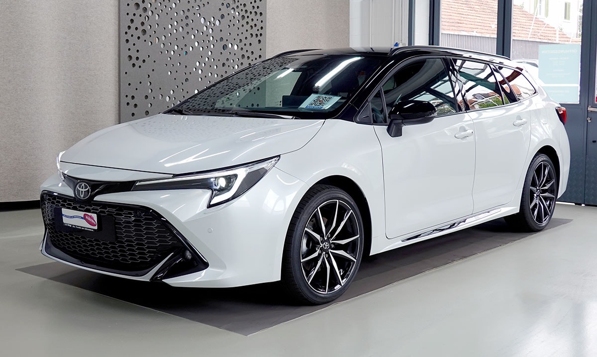 TOYOTA Corolla Touring Sports 2.0 HSD GR Sport e-CVT-image-0