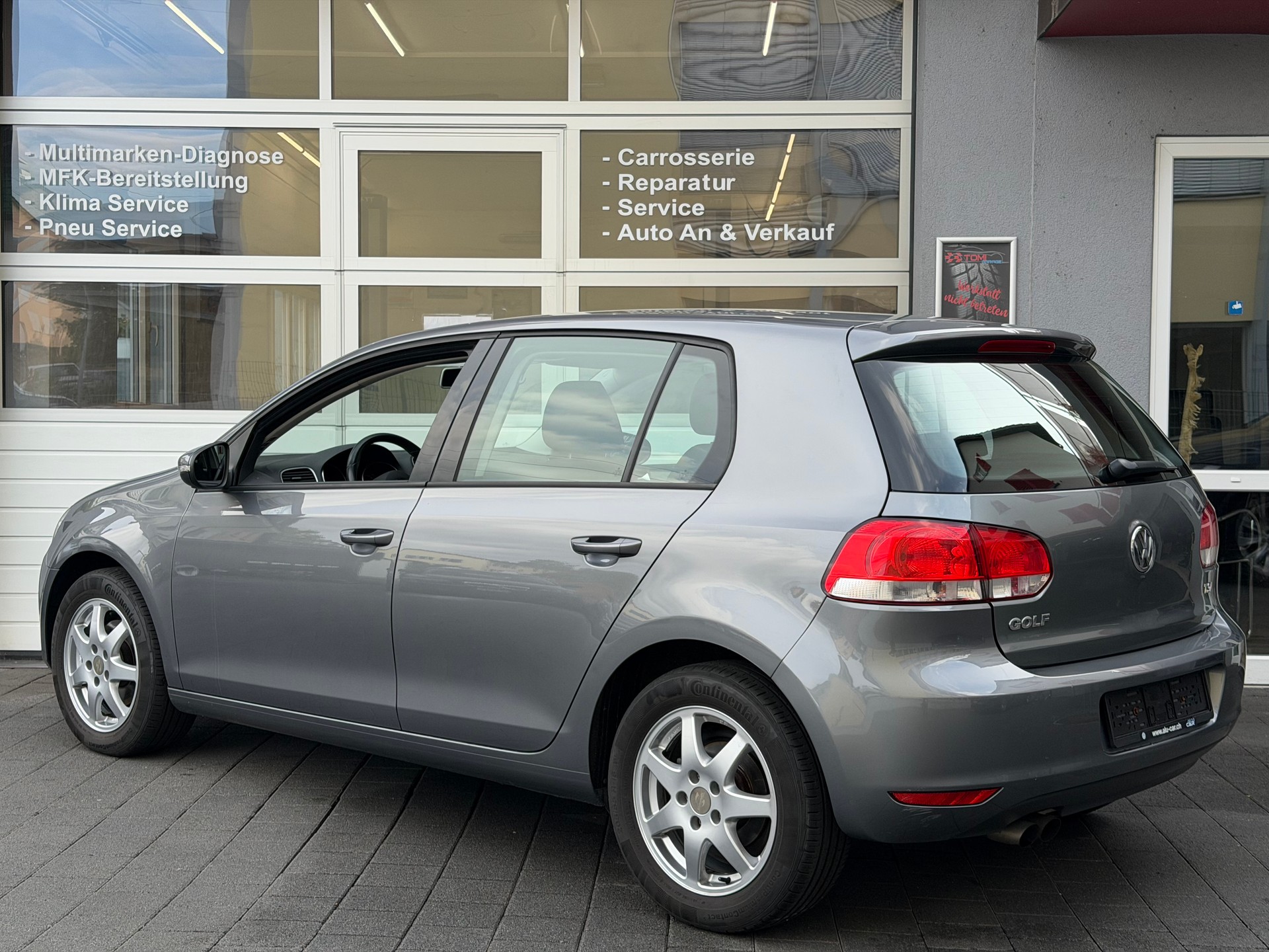 VW Golf 1.4 TSI Comfortline*Ab MFK&Service*8-Fach Räder*Tempomat*CH-FHZ*-image-8