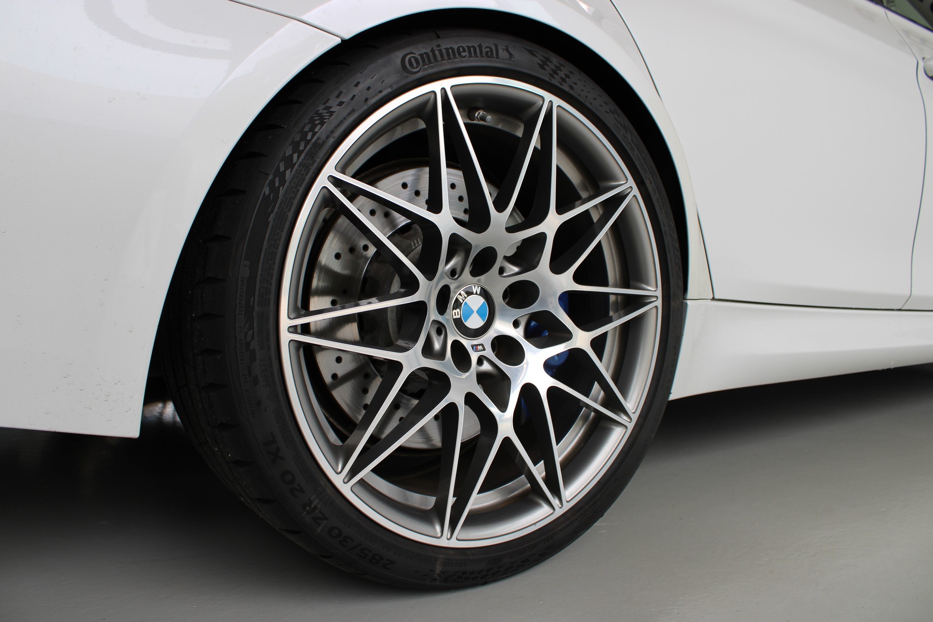 BMW M3 Competition ( 1.Hand - Sammlerzustand) )-image-27