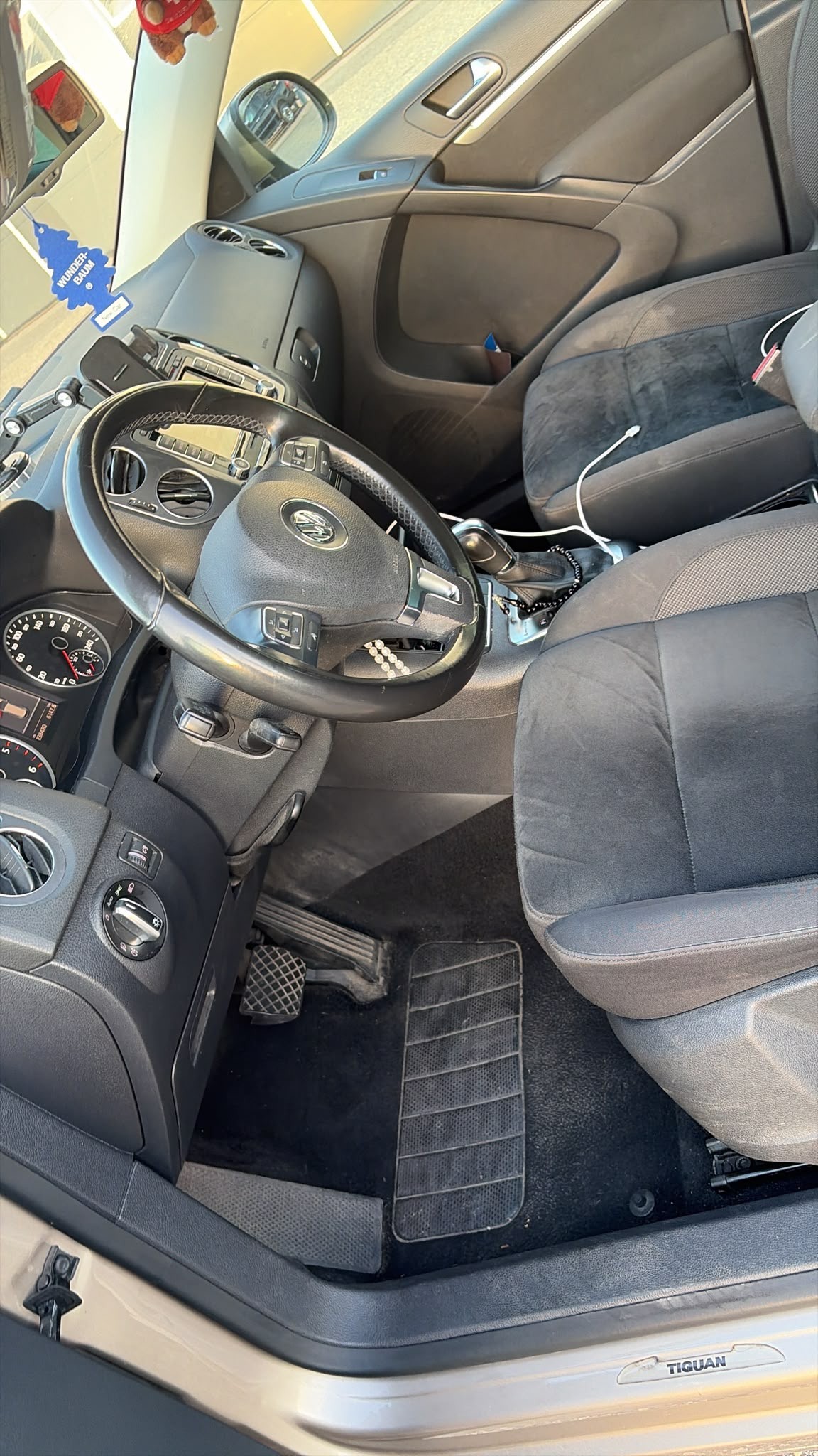 VW Tiguan 2.0 TDI BlueMotion Trend&Fun 4Motion DSG-image-6