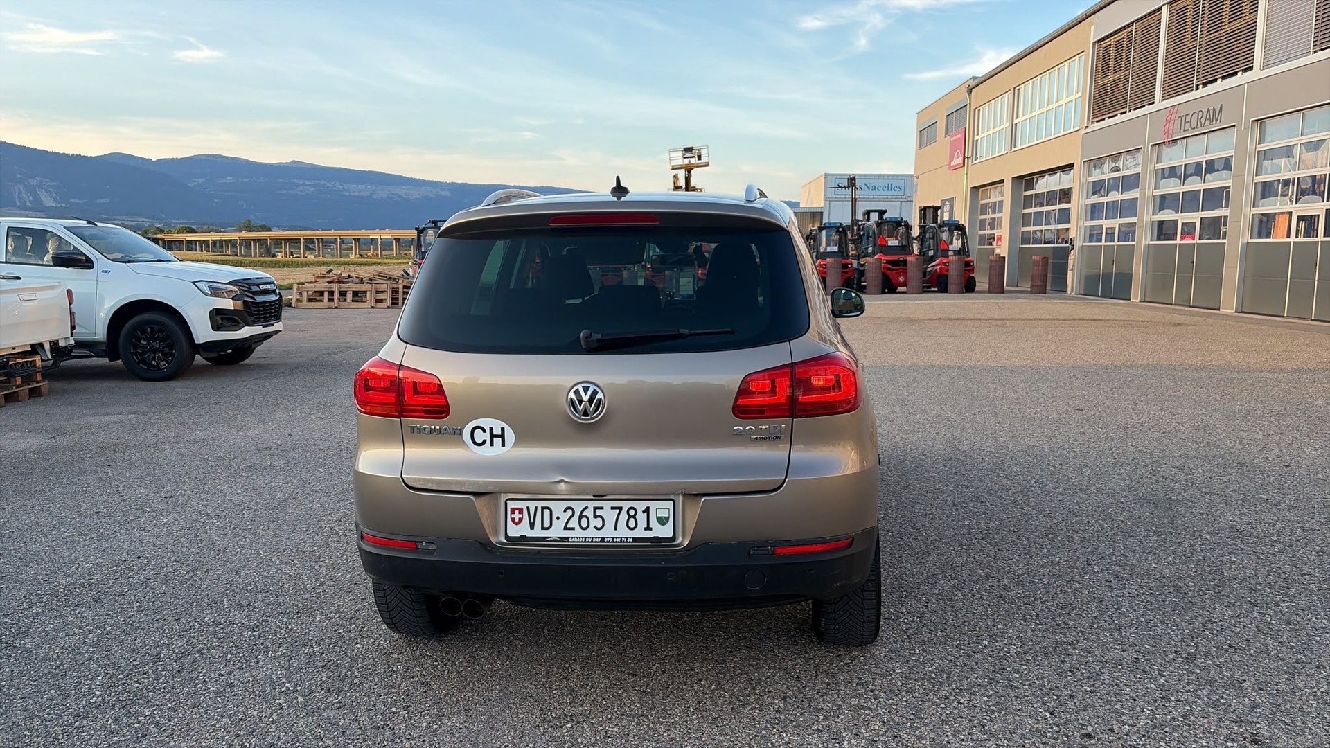 VW Tiguan 2.0 TDI BlueMotion Trend&Fun 4Motion DSG-image-1