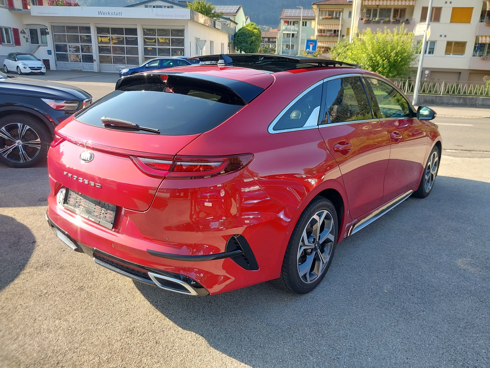 KIA ProCeed 1.4 T-GDi GT-Line DCT-image-3