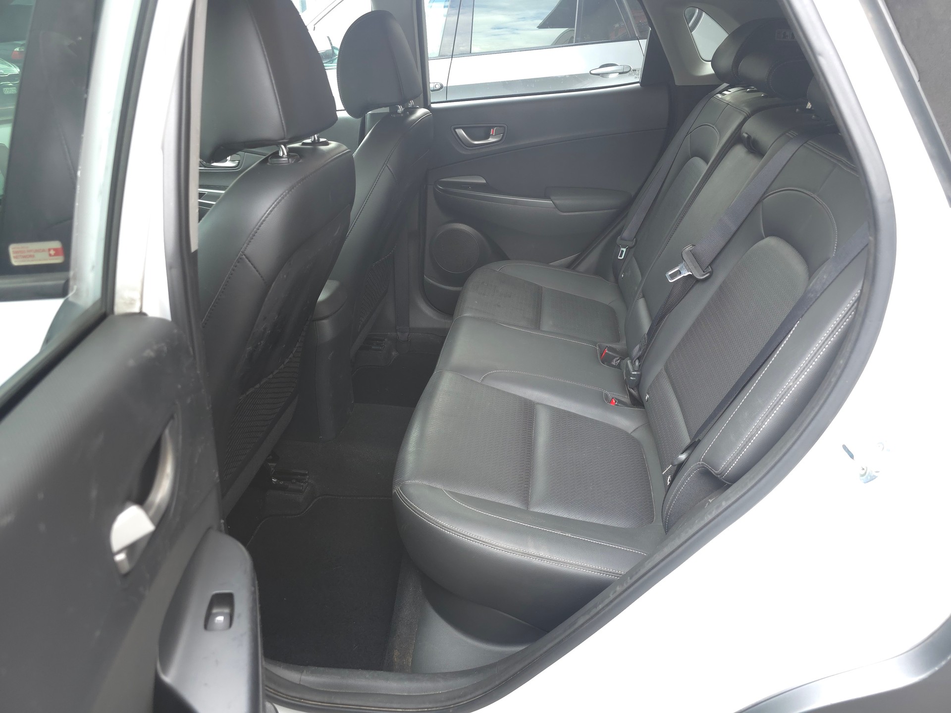 HYUNDAI Kona 1.6 T-GDi Launch 4WD DCT-image-11