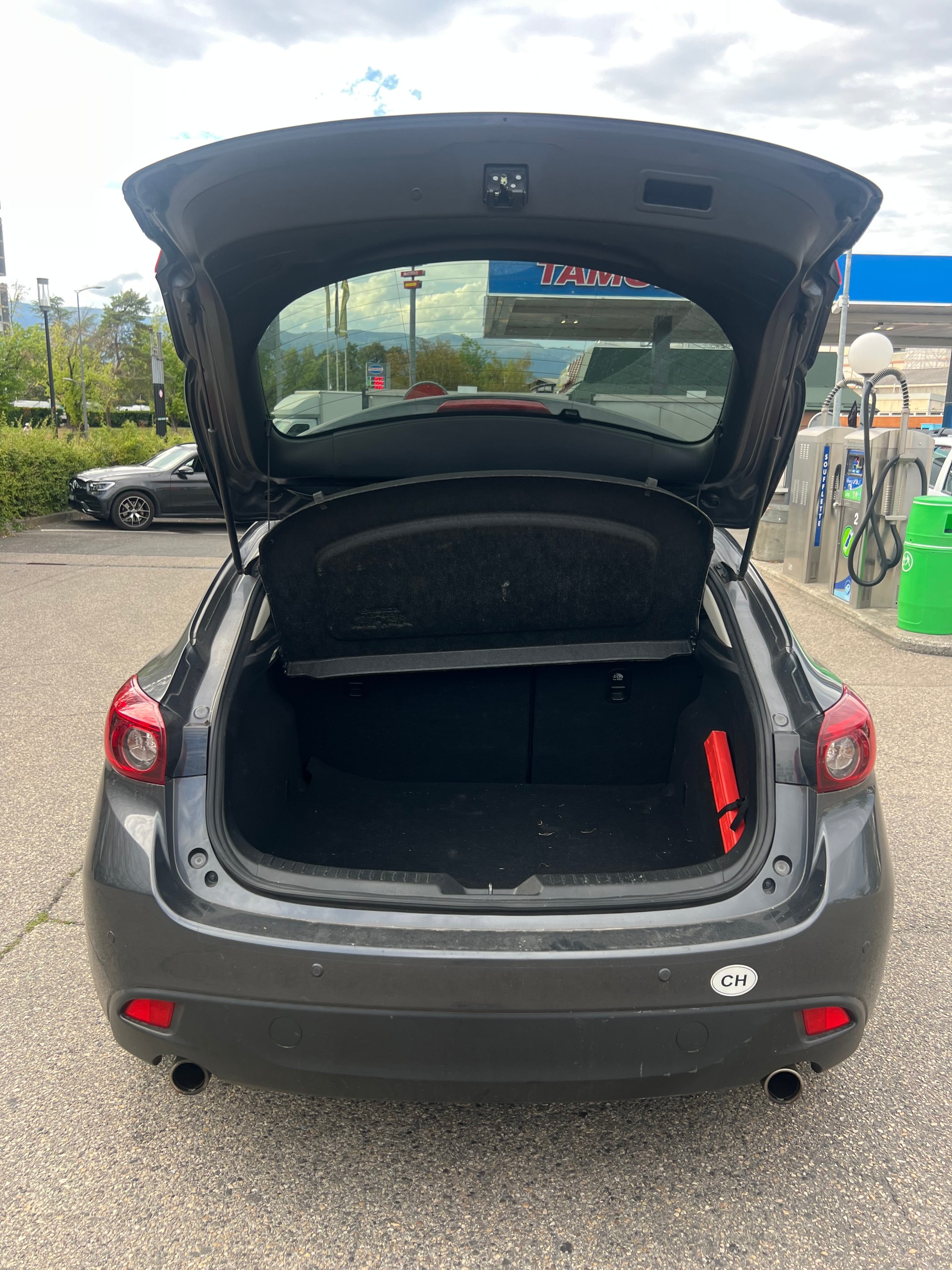 MAZDA 3 SKYACTIV-D 150 Revolution Automat-image-15