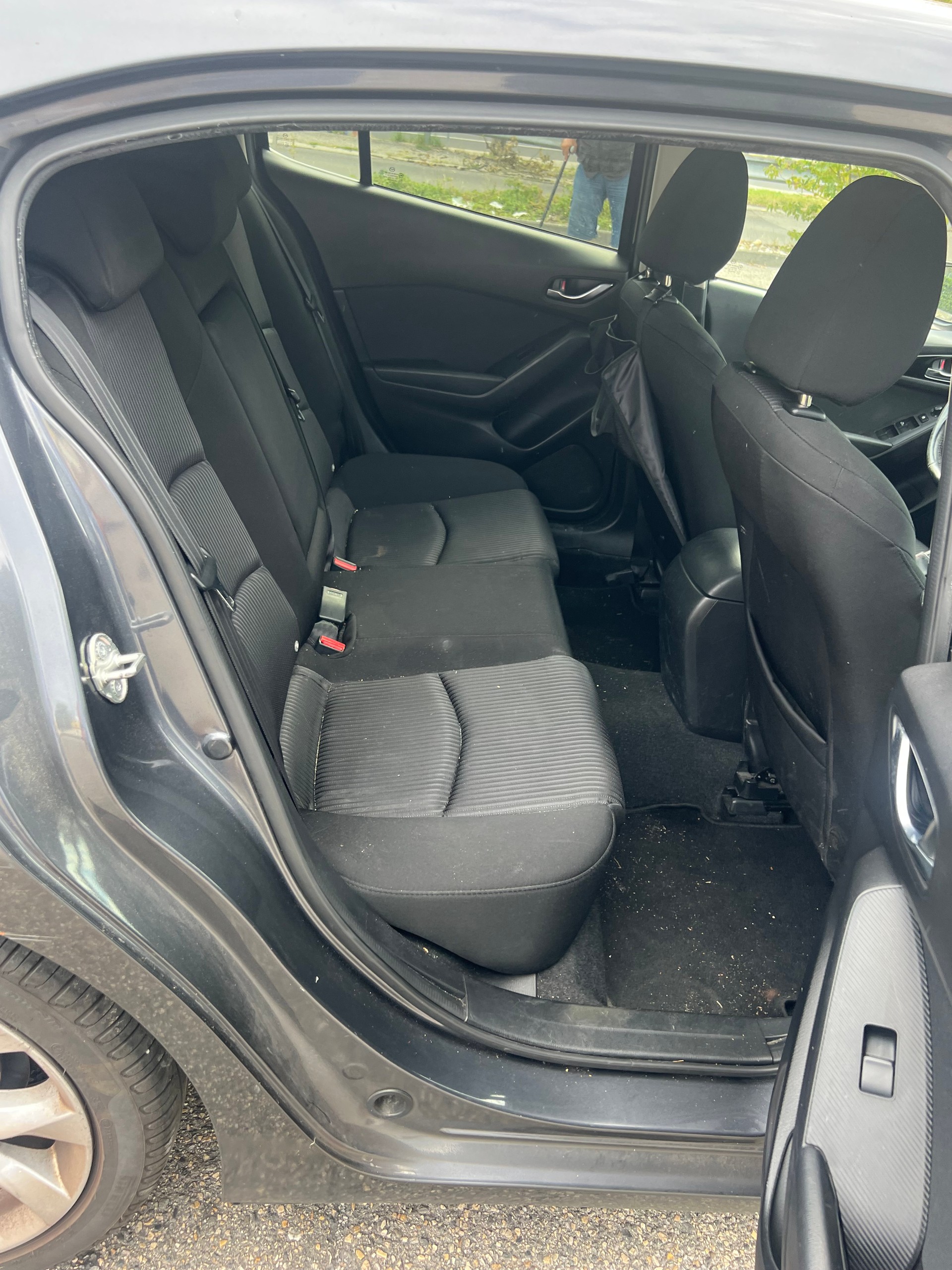 MAZDA 3 SKYACTIV-D 150 Revolution Automat-image-14