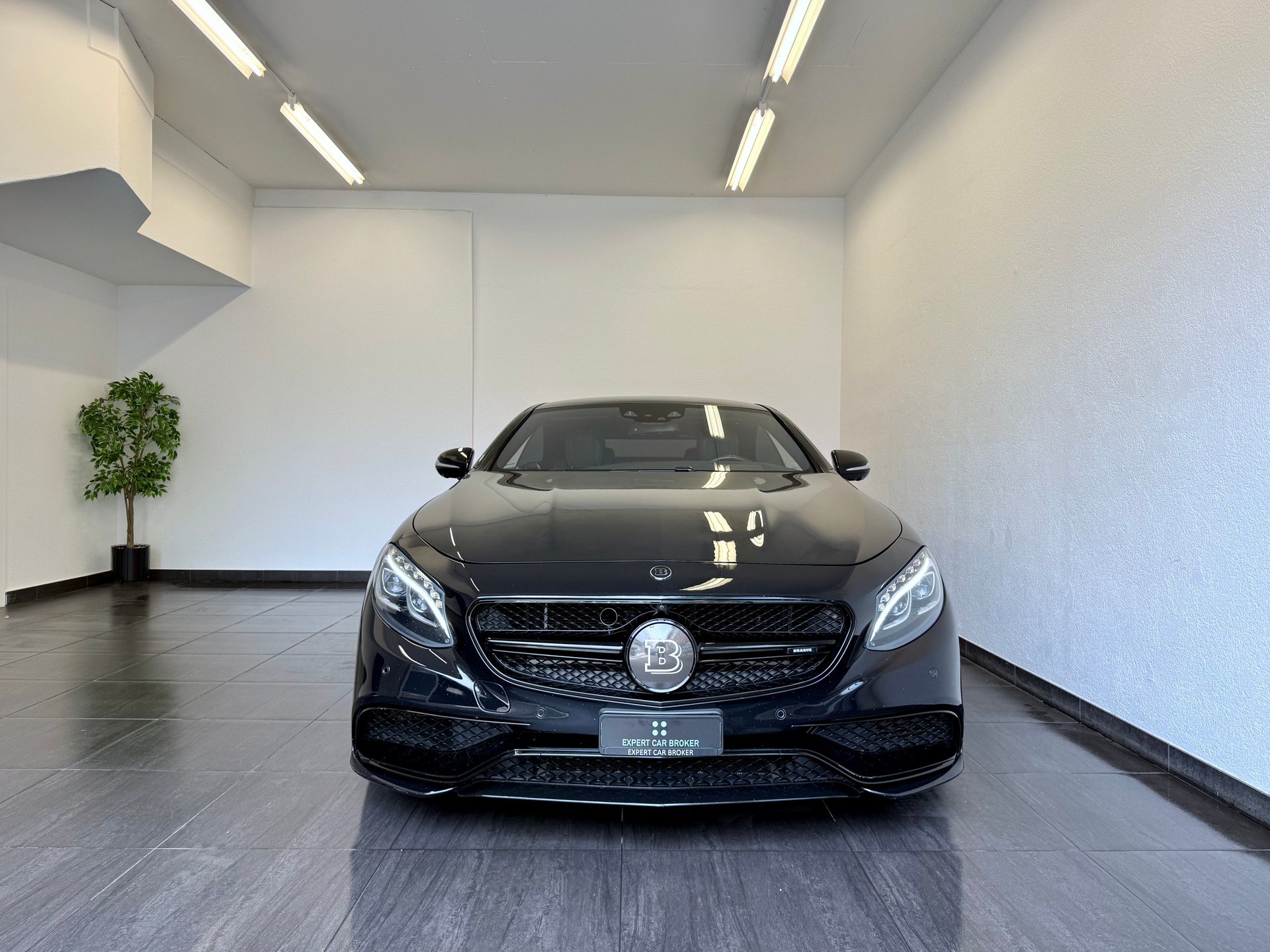 MERCEDES-BENZ S 63 AMG Coupé 4Matic "Brabus 600* ALL BLACK Speedshift MCT-showroom-element-3