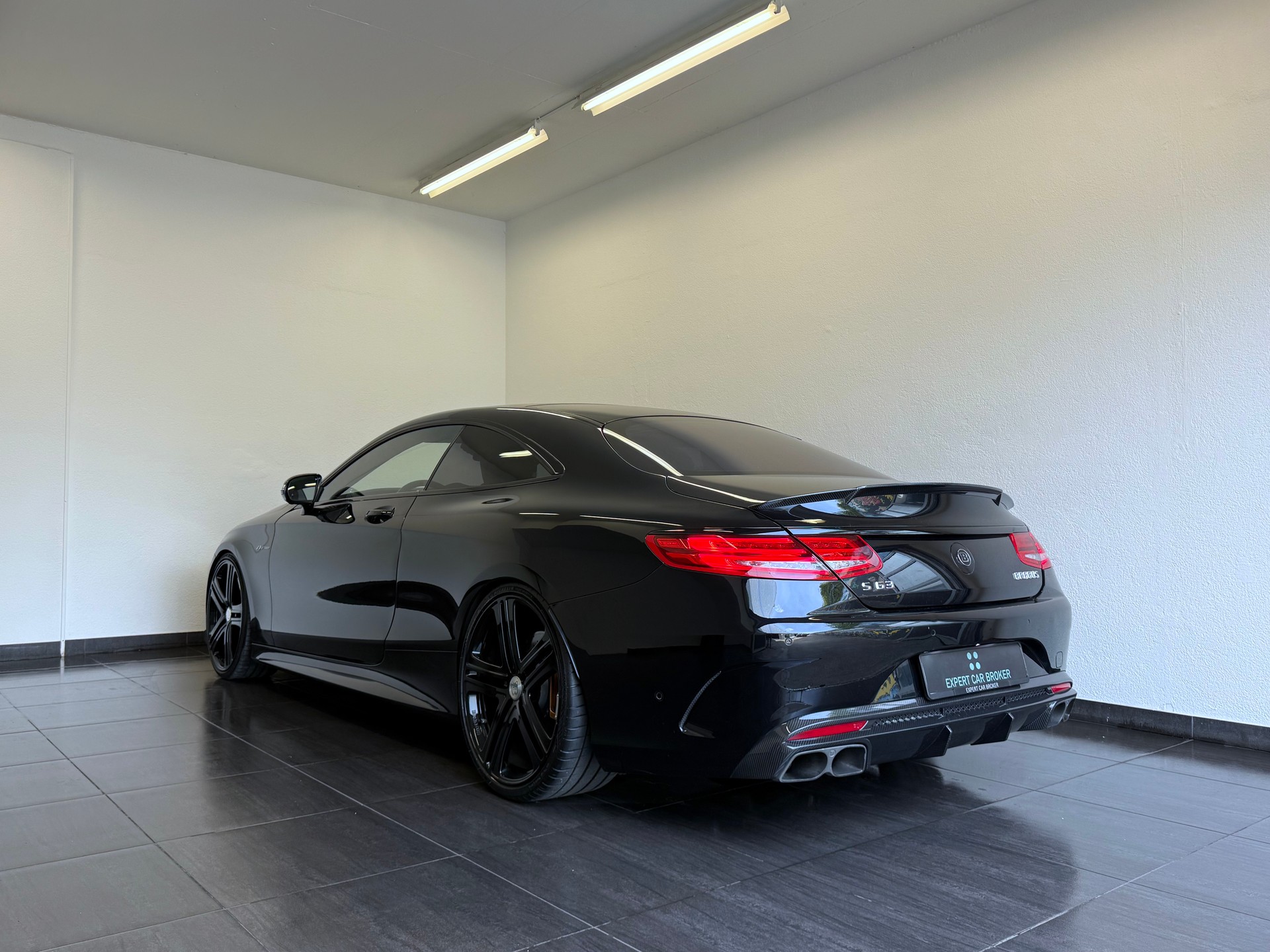 MERCEDES-BENZ S 63 AMG Coupé 4Matic "Brabus 600* ALL BLACK Speedshift MCT-image-7