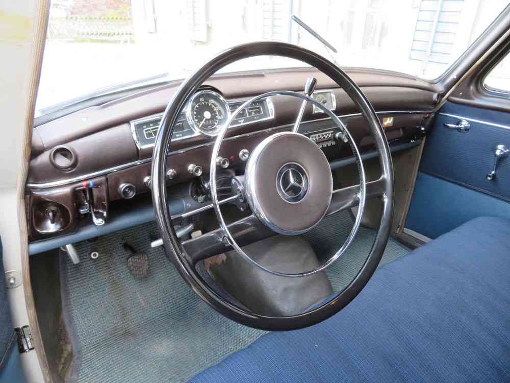 MERCEDES-BENZ 180 B-image-10