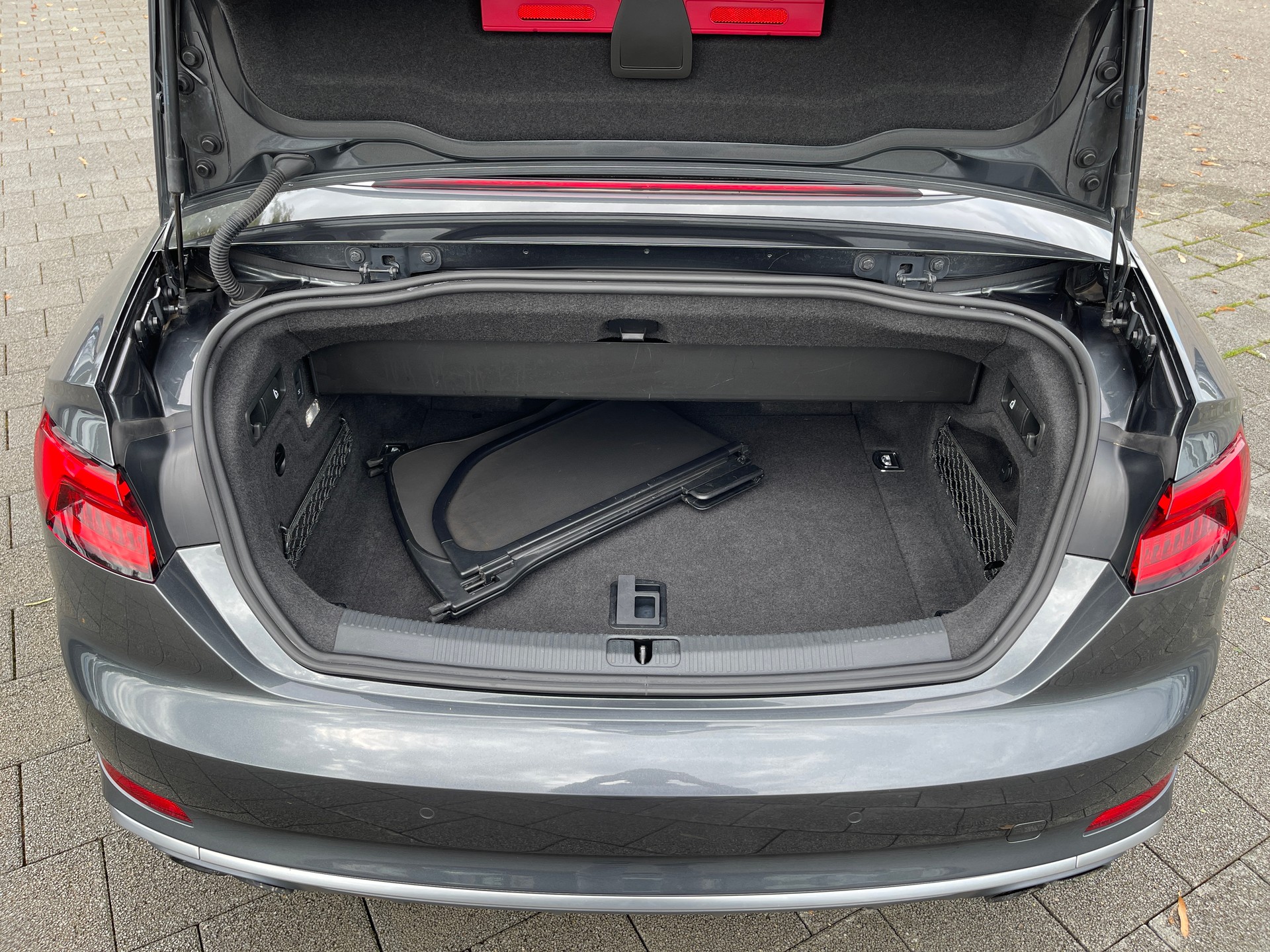 AUDI S5 Cabriolet 3.0 TFSI quattro tiptronic-image-15