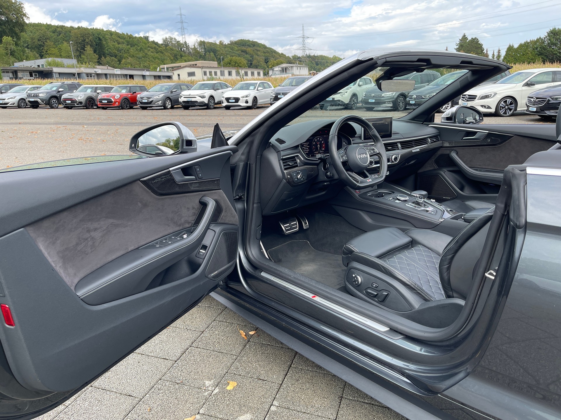 AUDI S5 Cabriolet 3.0 TFSI quattro tiptronic-image-8