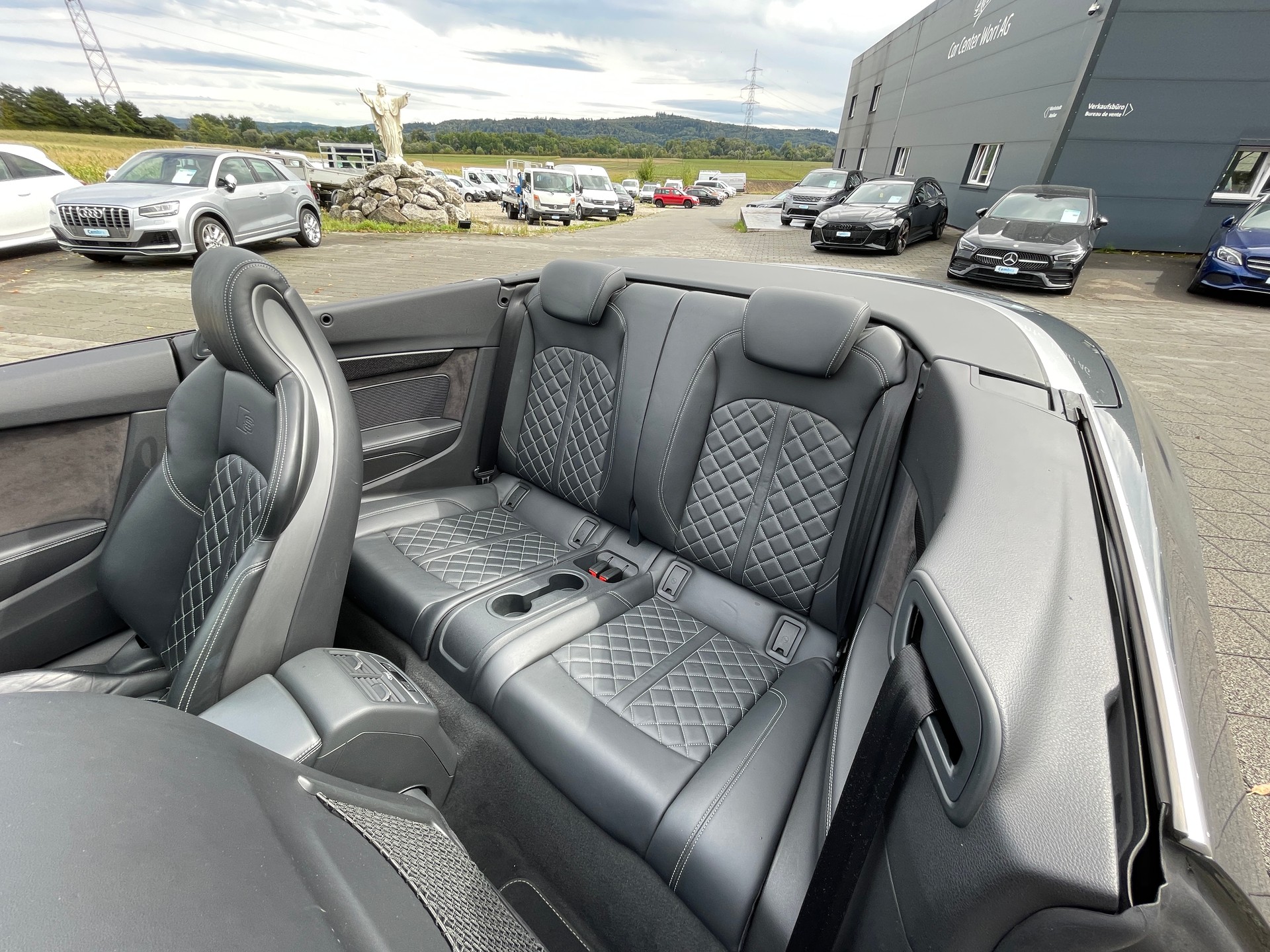AUDI S5 Cabriolet 3.0 TFSI quattro tiptronic-image-14