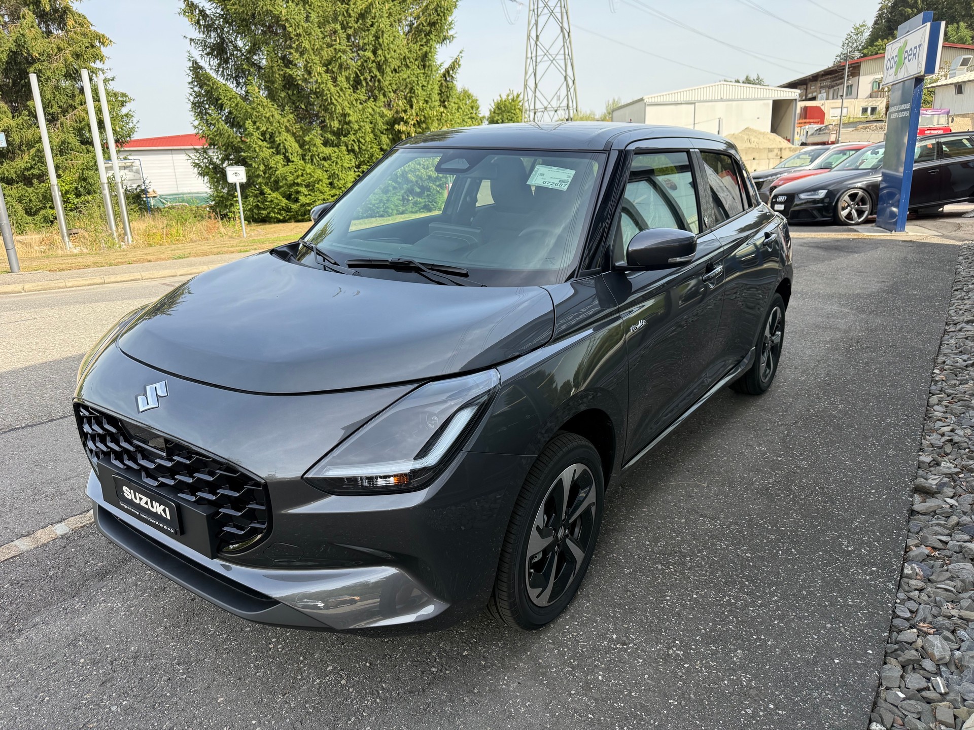 SUZUKI Swift 1.2 Piz Sulai Hybrid Top 4x4-image-2