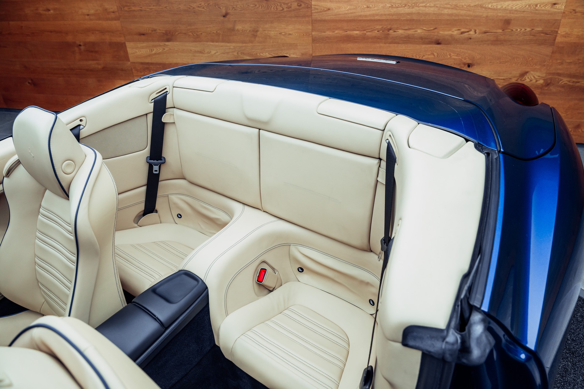 FERRARI California 30 Blu Tour de France-image-8