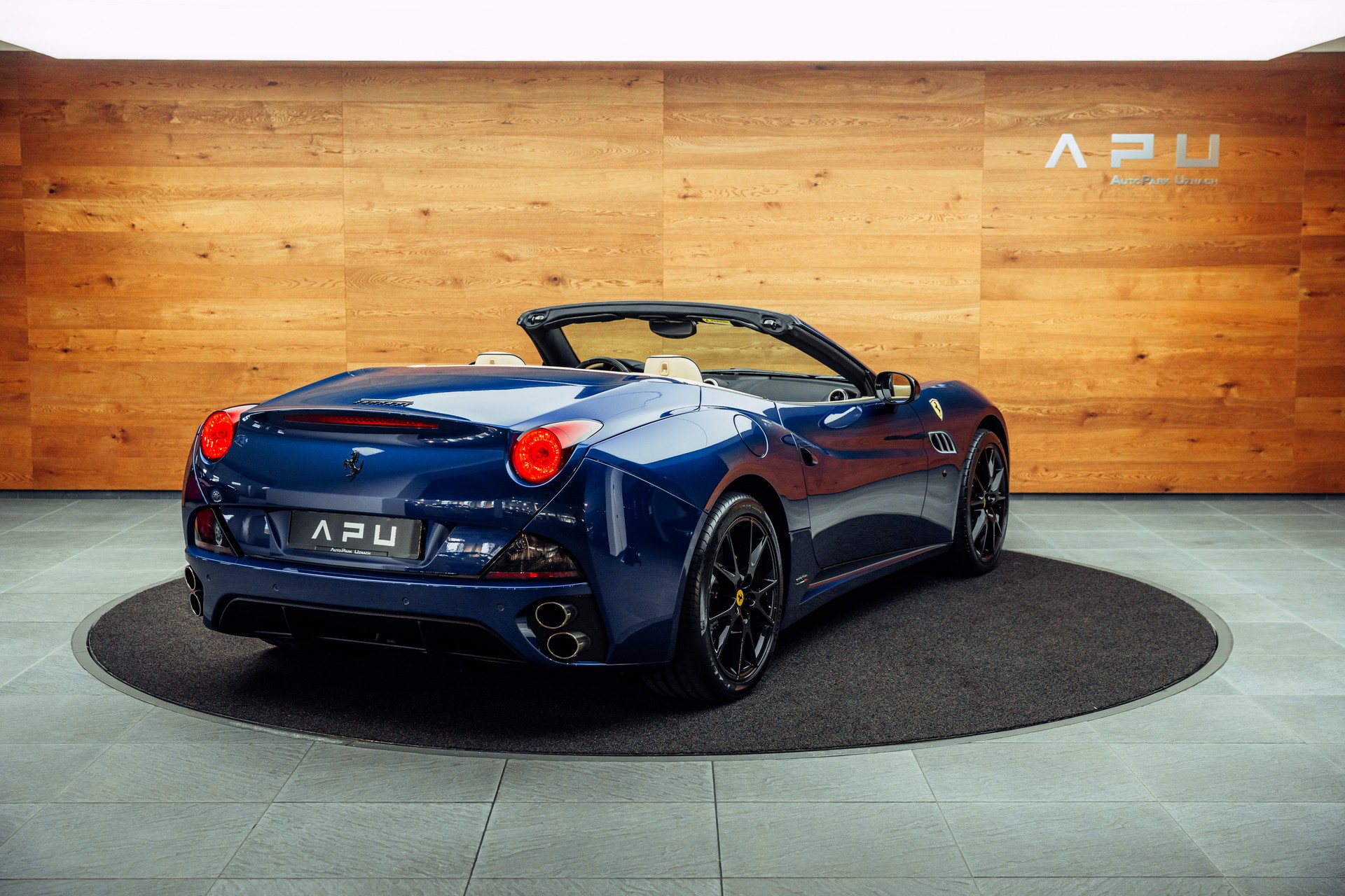 FERRARI California 30 Blu Tour de France-image-1