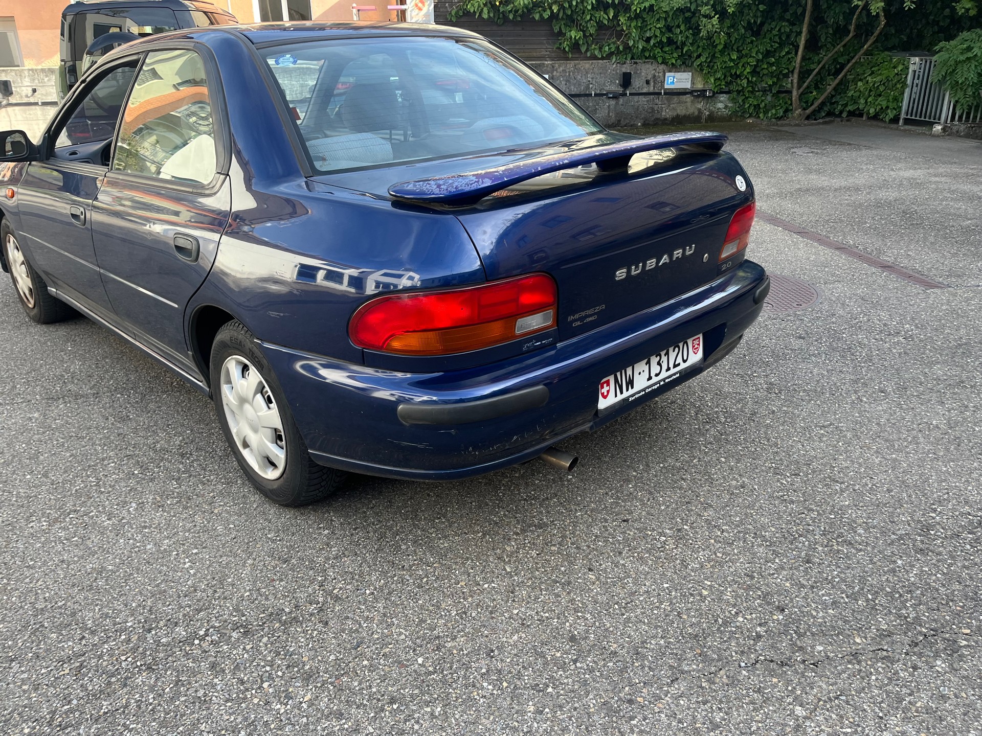 SUBARU Impreza 2.0 A ABS-image-3