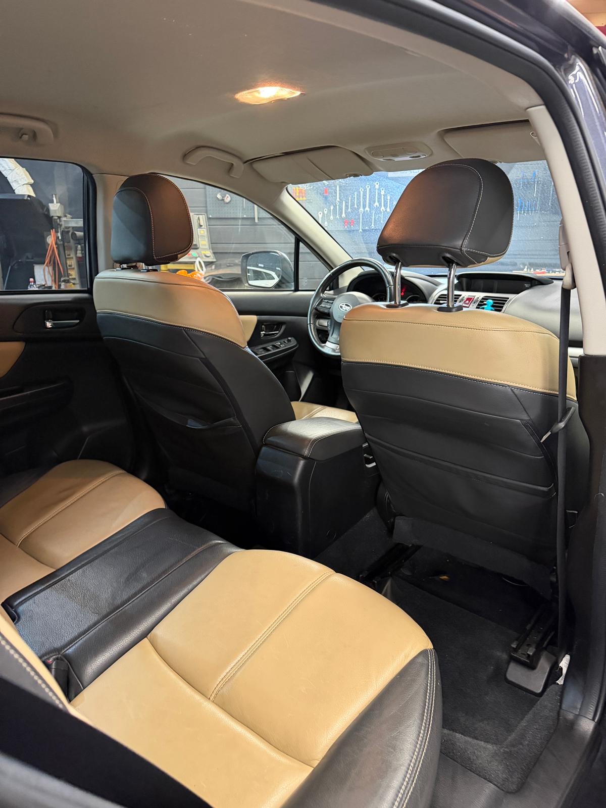 SUBARU XV 2.0 Swiss Three AWD CVT-image-4