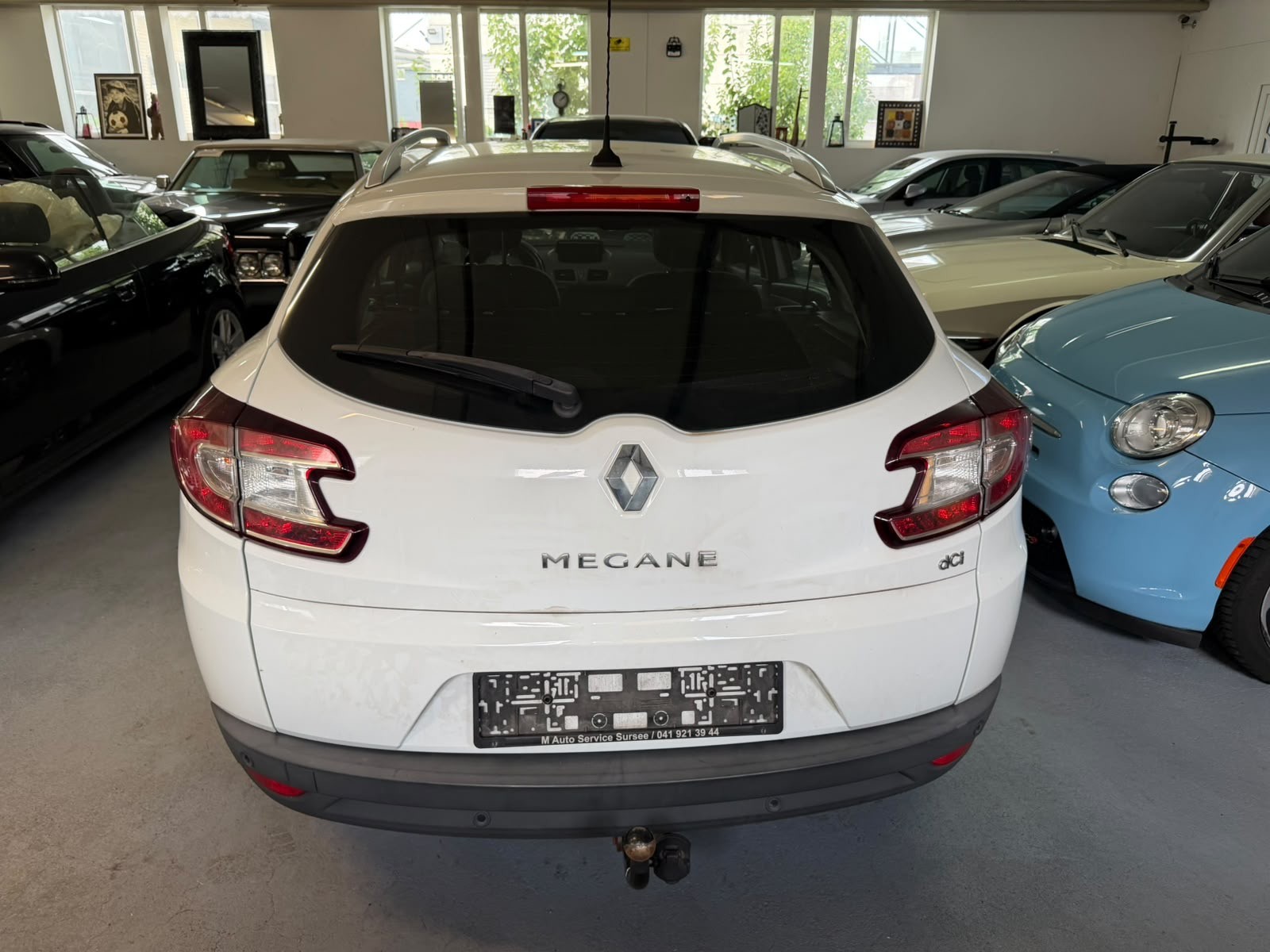 RENAULT Mégane Grandtour 1.5 dCi Dynamique EDC-image-3