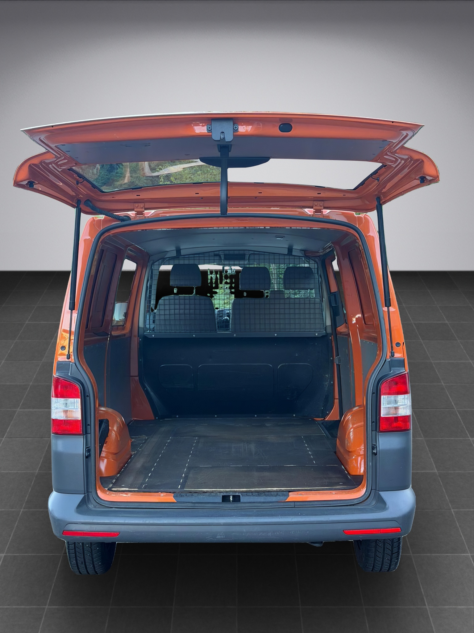 VW T5 2.0 TDI DSG-image-18
