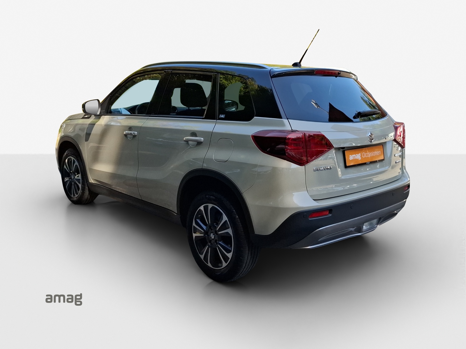 SUZUKI Vitara 1.4 Boosterjet Compact + Hybrid-image-2