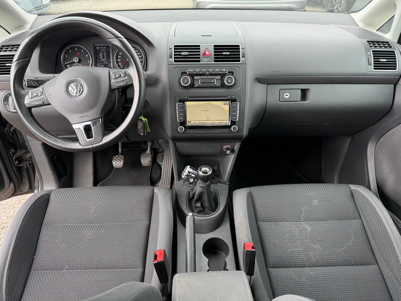 VW Touran 1.4 TSI 140 Team-image-9