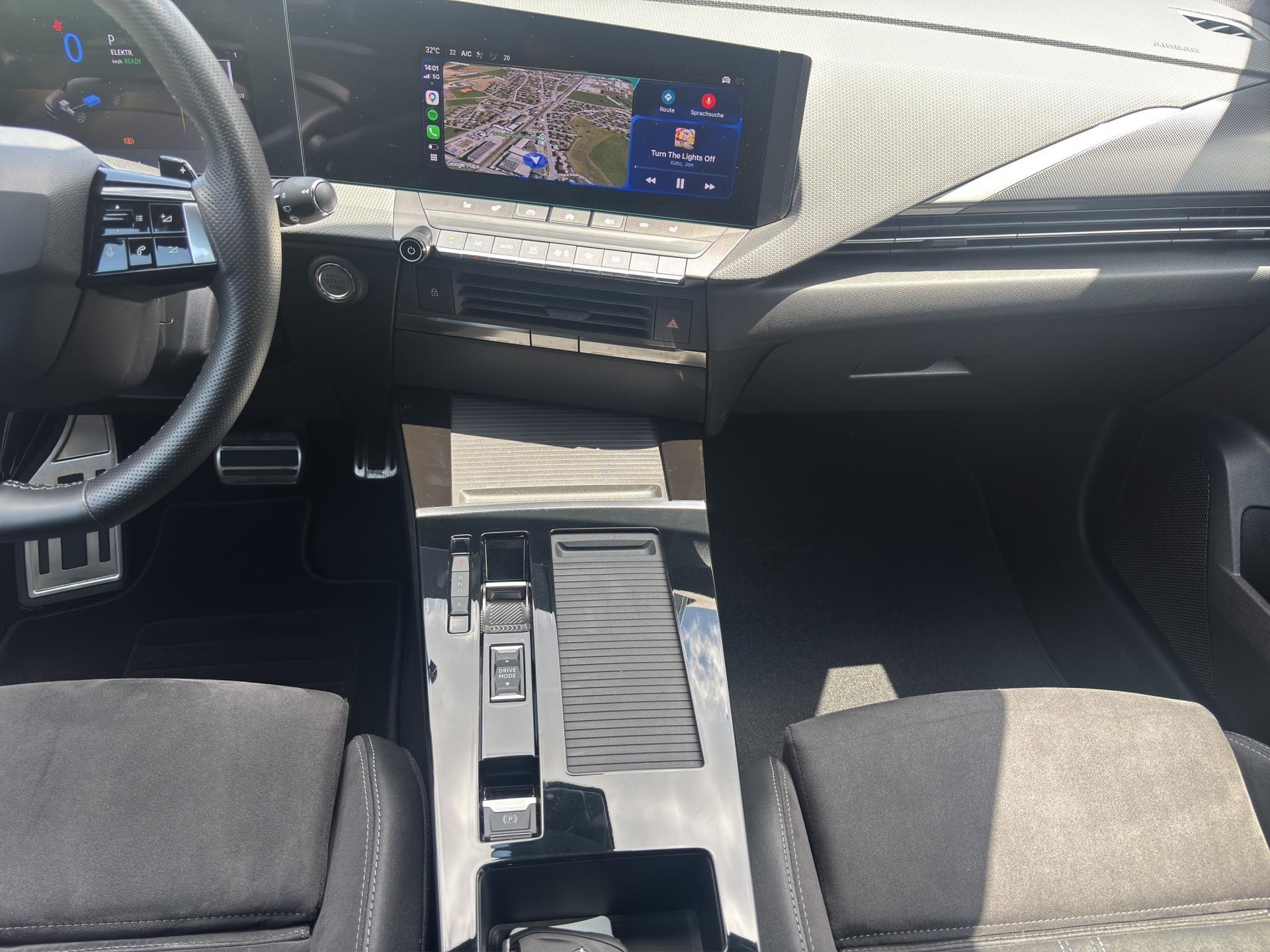 OPEL Astra Sports Tourer 1.6 T PHEV 225 GSe-image-5