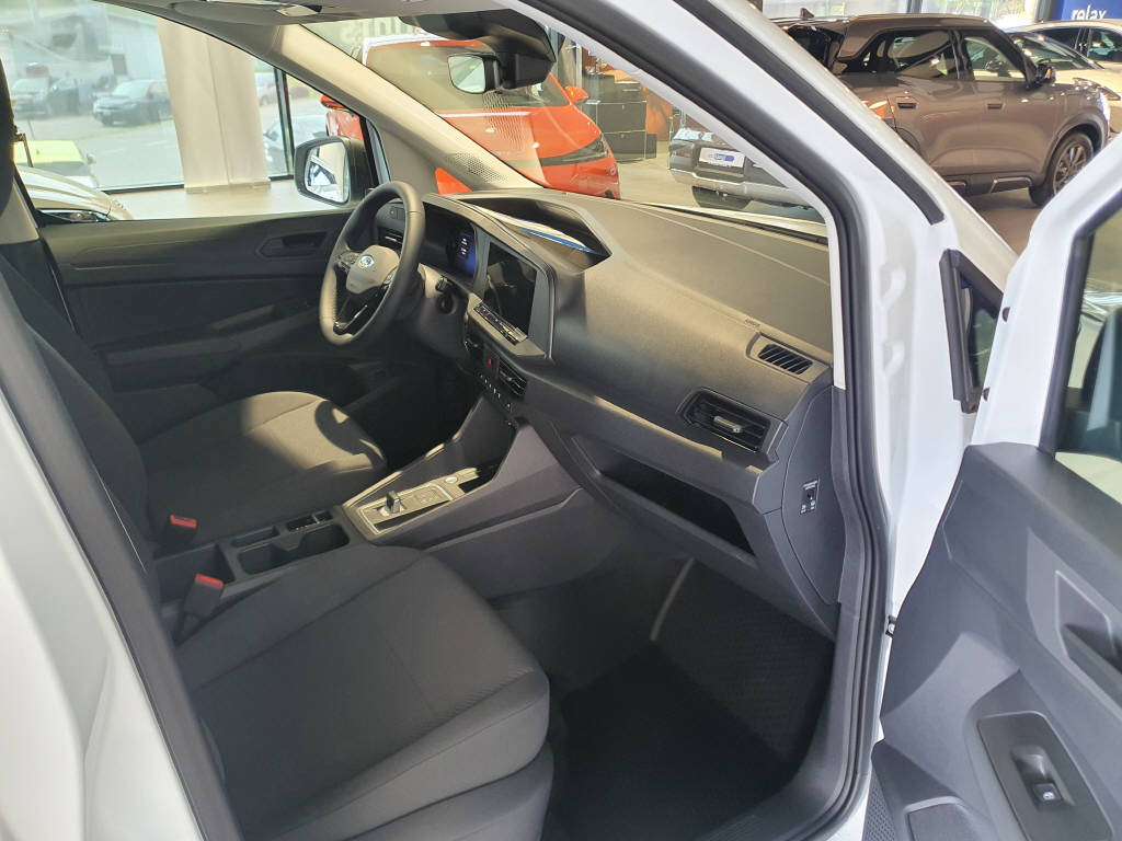 FORD Grand Transit Connect FlexCab 1.5 EcoBoost 150 Trend PHEV-image-9