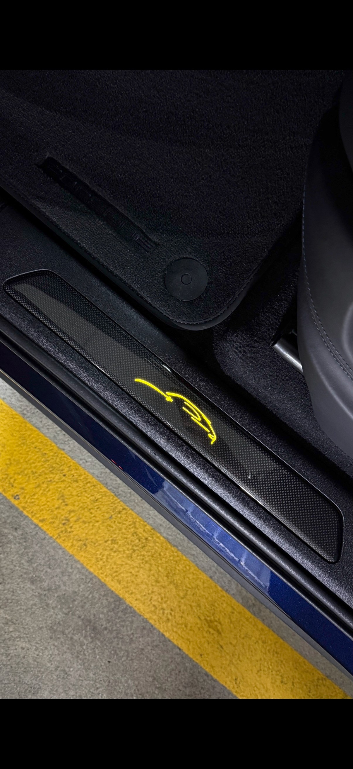 PORSCHE 4.0 V8 Turbo E-Hybrid Coupé mit GT-Paket-image-13